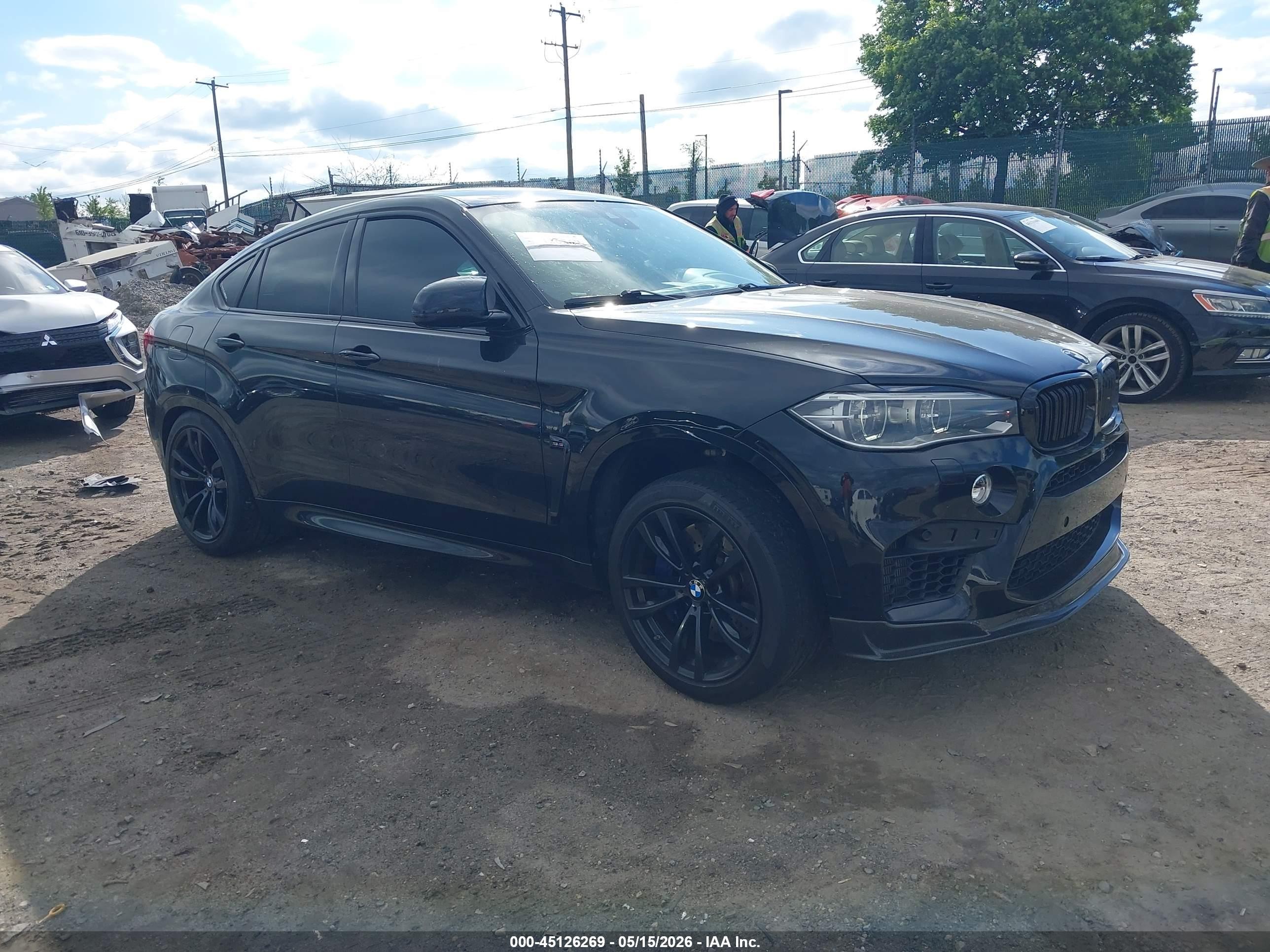 2016 BMW X6 M, VIN 5YMKW8C53G0R43336 — Rear end
