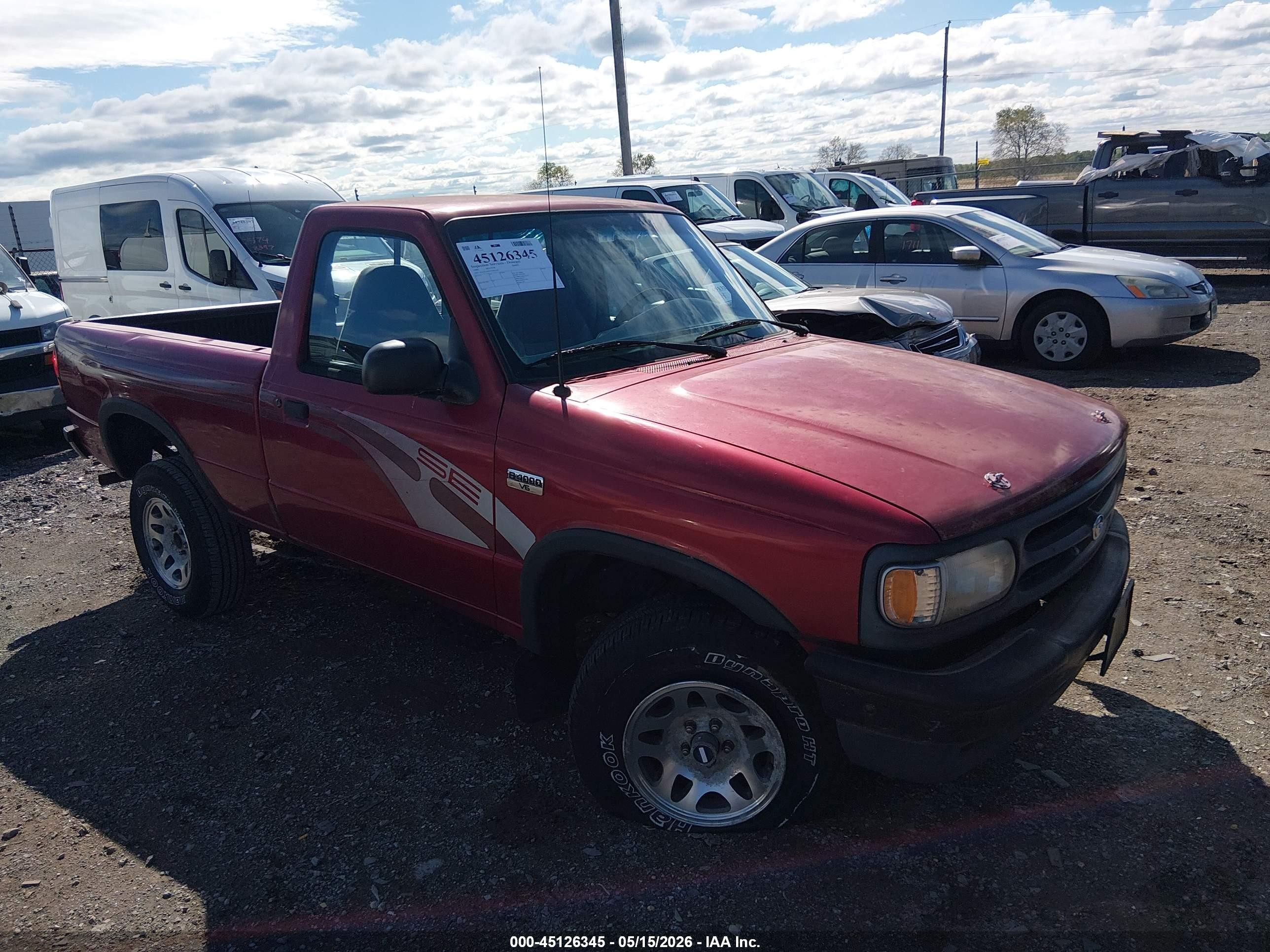 1996 Mazda B-Series, VIN 4F4CR13XXTTM07450 — Front end