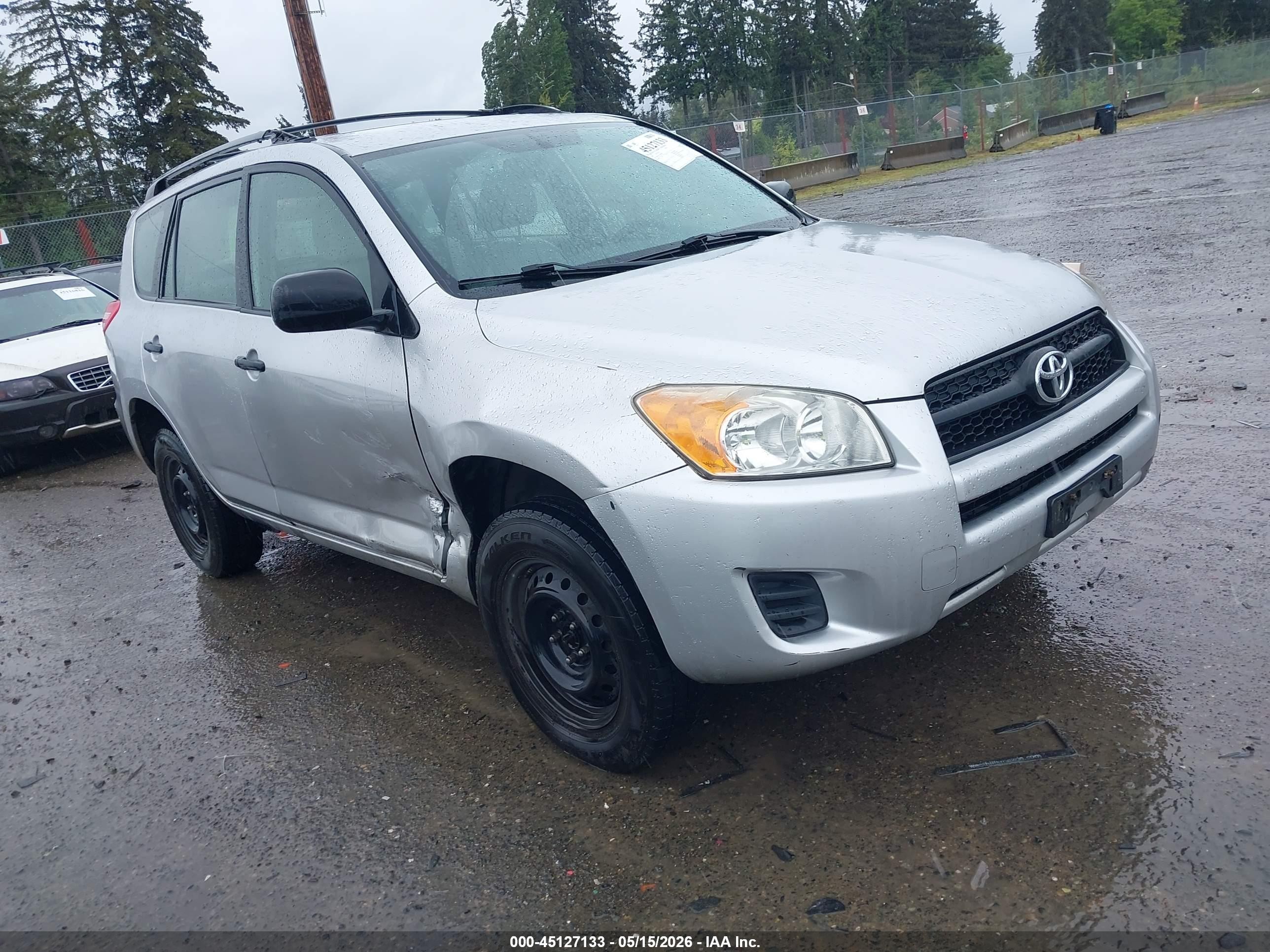 2009 Toyota RAV4, VIN JTMZF33V59D002699 — Side