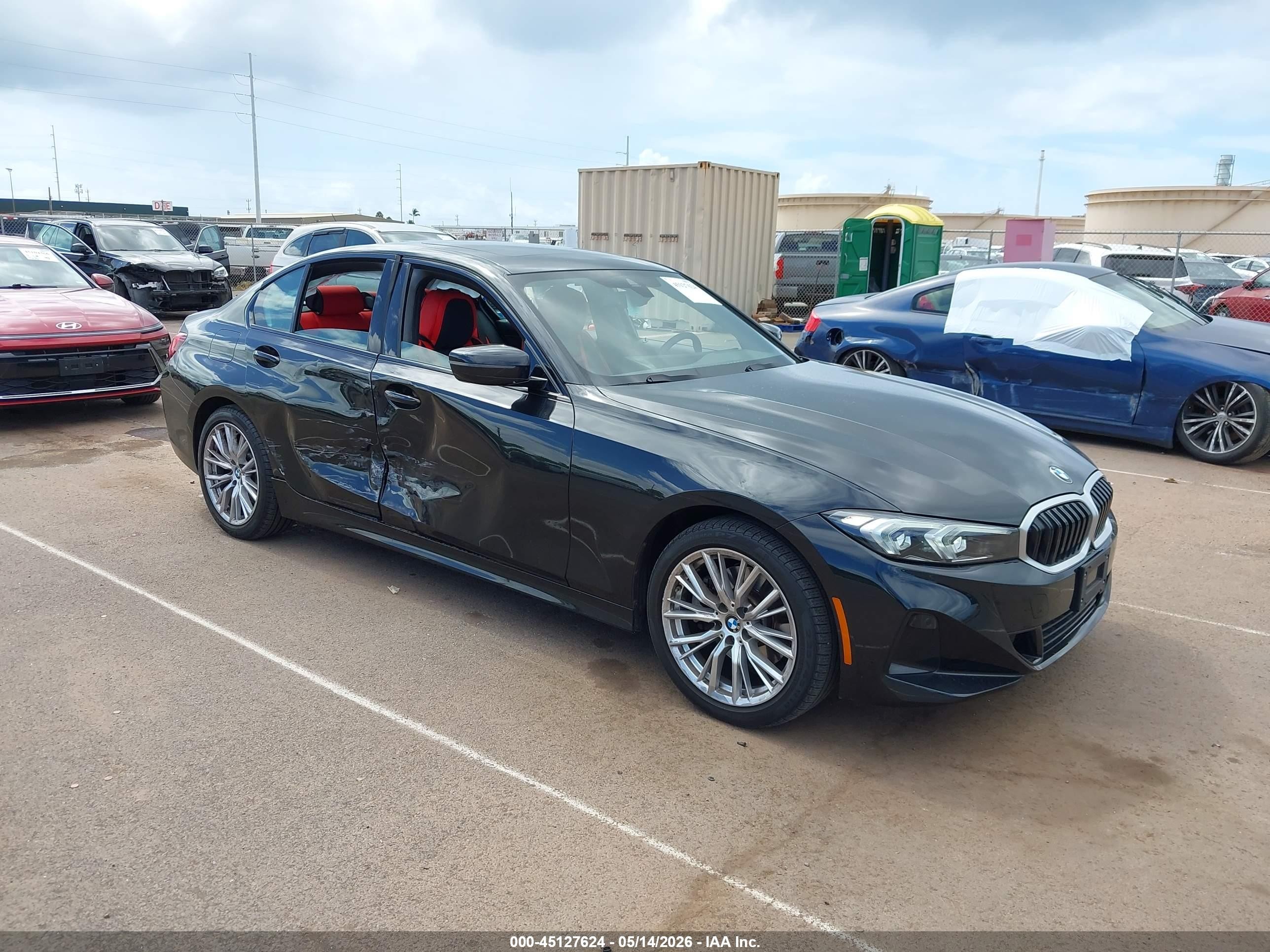 2023 BMW 3 Series 330i, VIN 3MW69FF0XP8D10938 — Бок