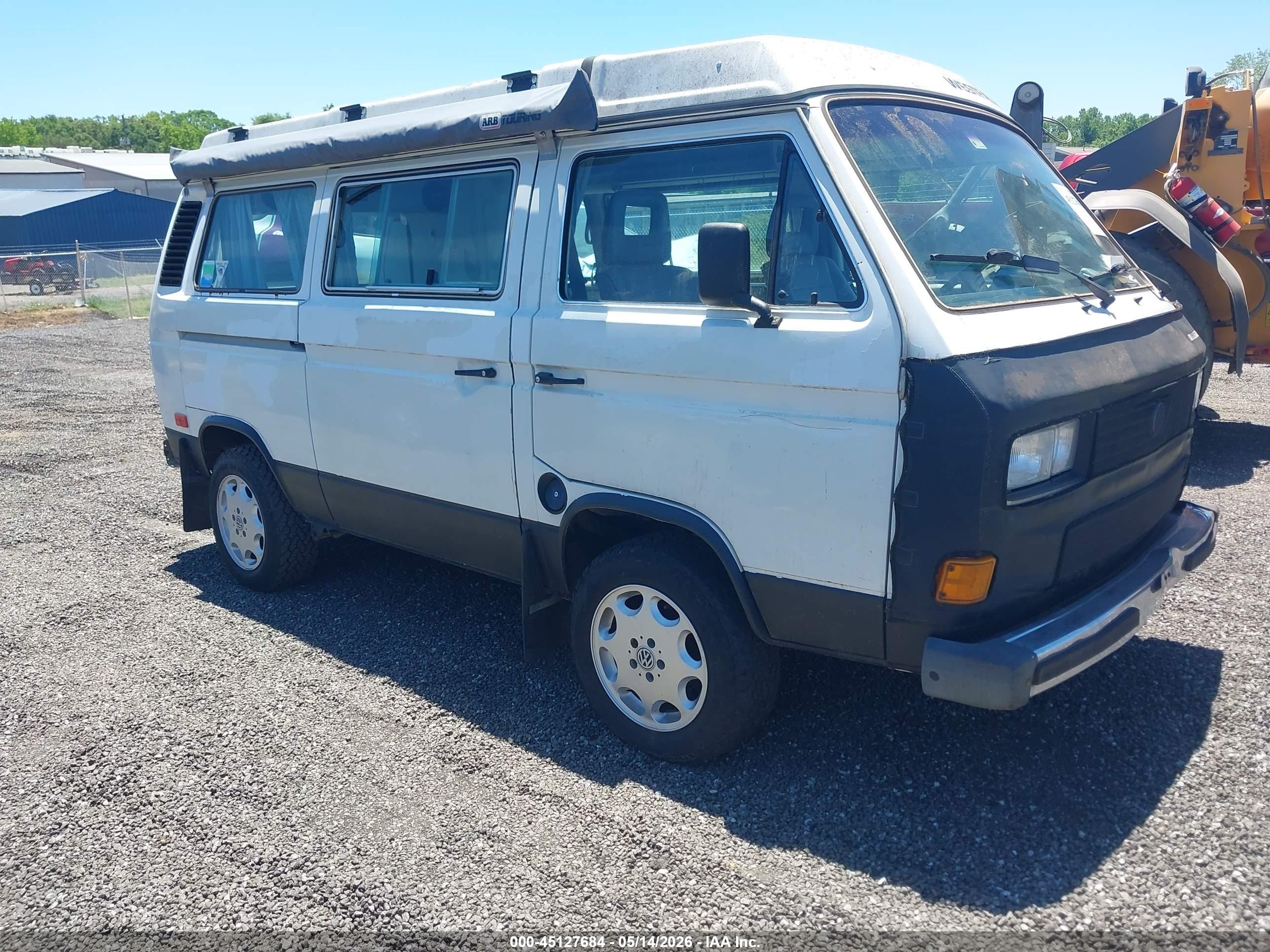 1987 Volkswagen Vanagon, VIN WV2ZB0258HH086103 — Normal wear