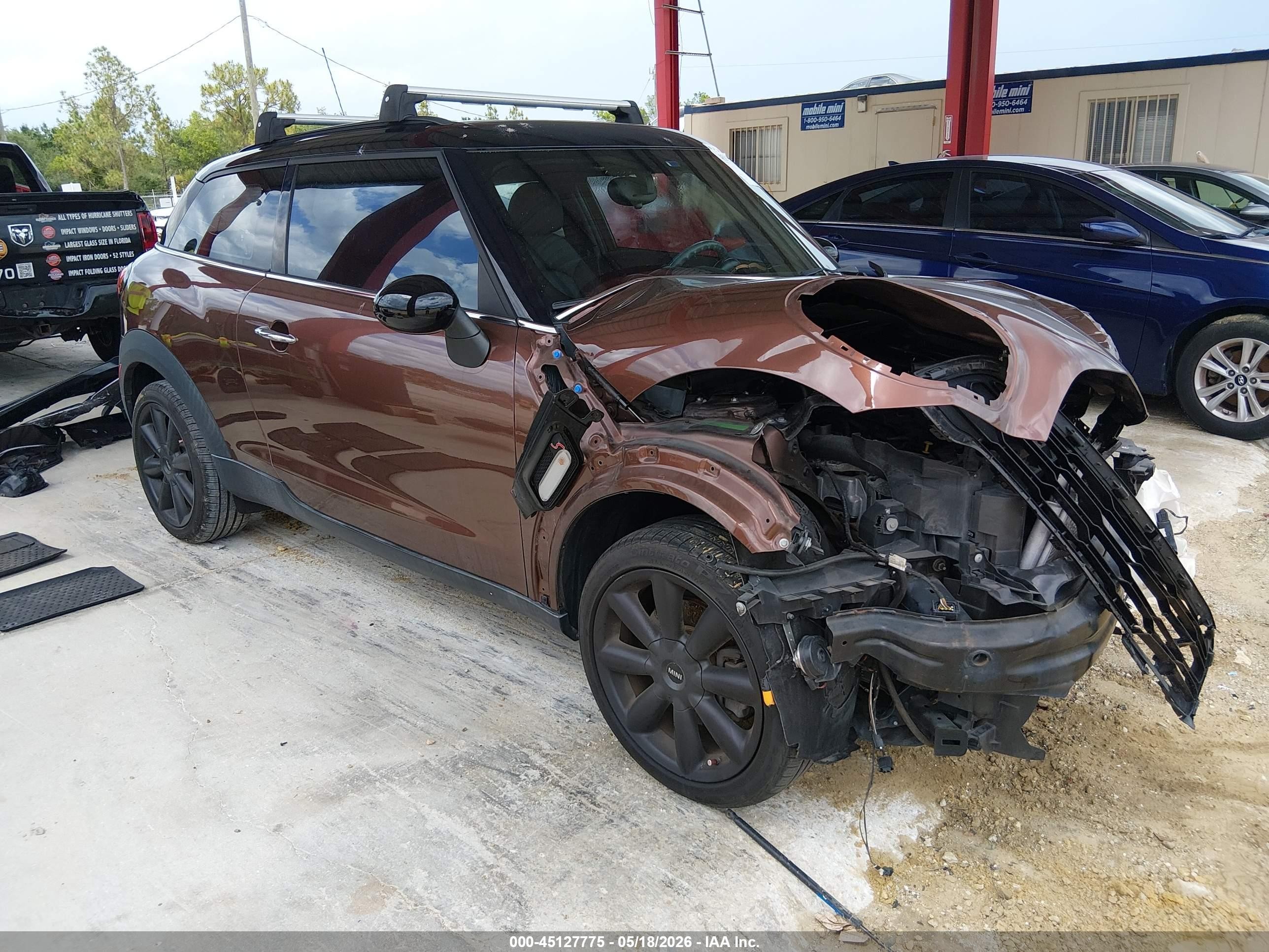 2013 MINI Paceman S, VIN WMWSS5C58DWN66642 — Front end