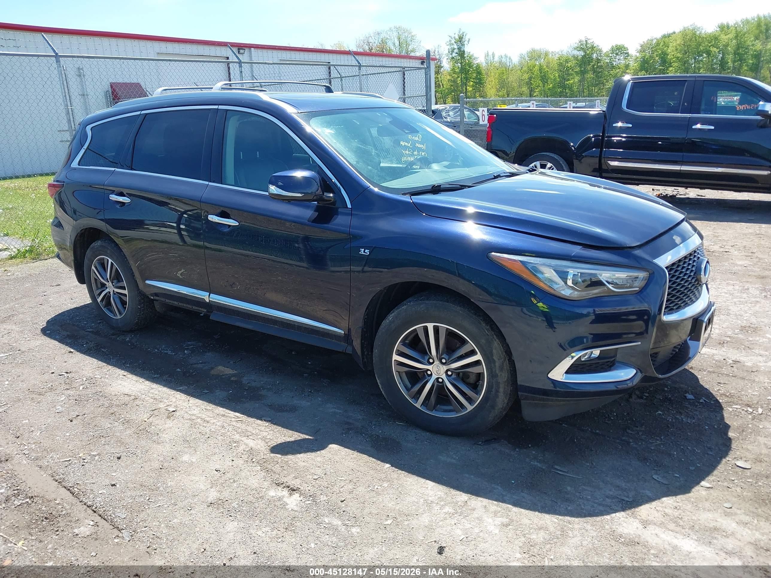 2019 Infiniti QX60 Luxe, VIN 5N1DL0MM5KC510721 — Front end