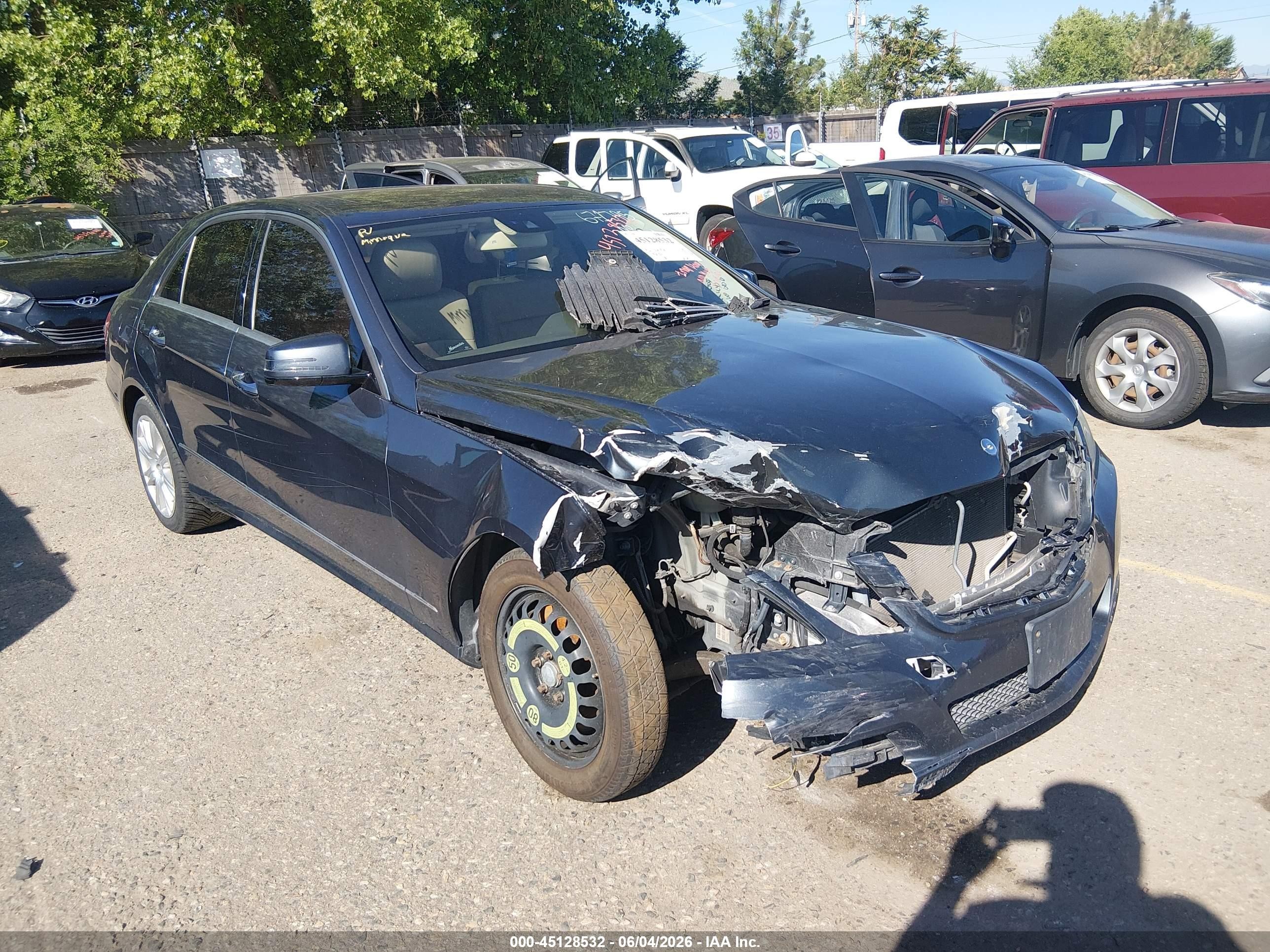 2013 Mercedes-Benz E 350 Sport, VIN WDDHF8JB1DA671795 — Бок