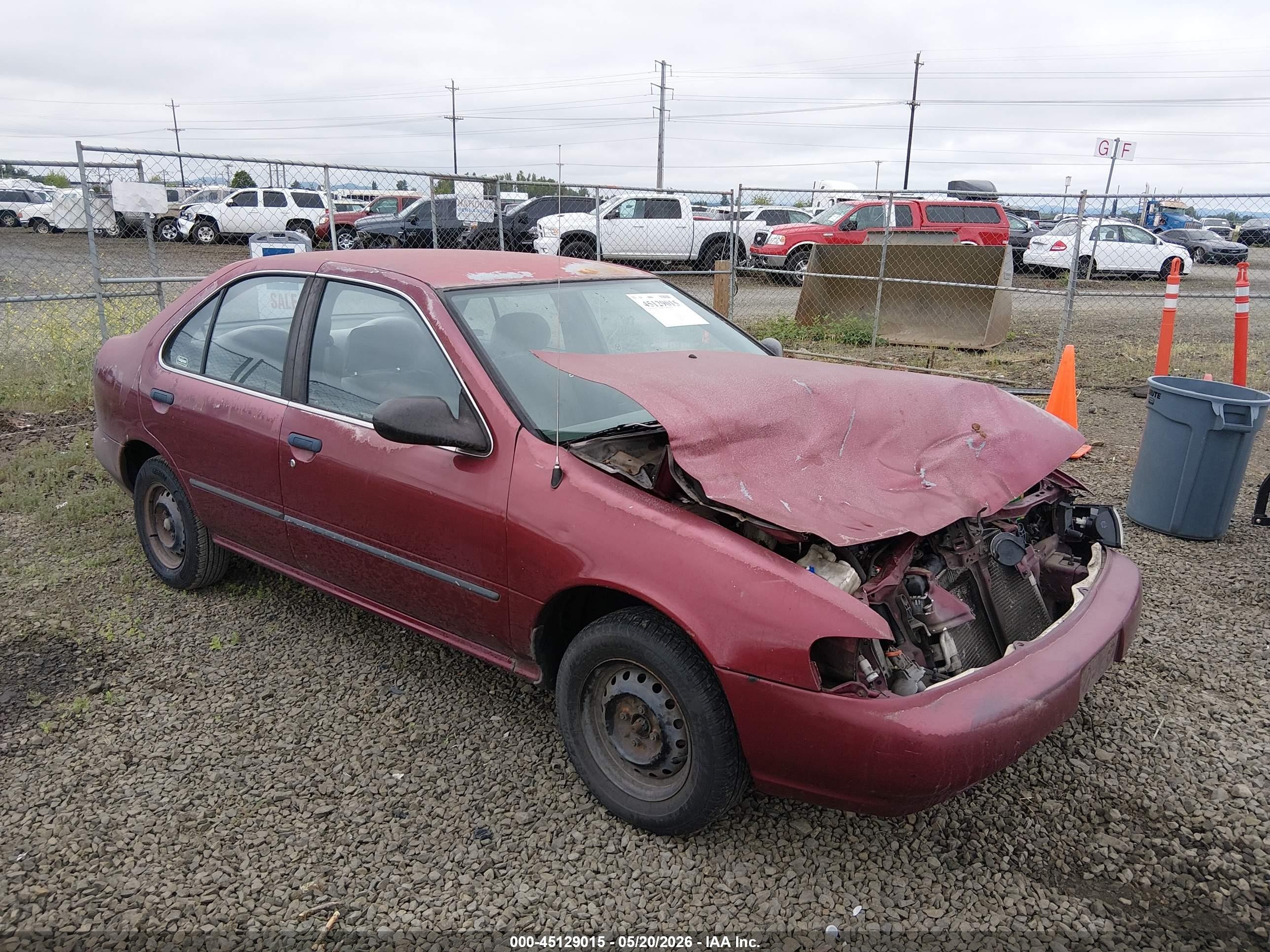 1996 Nissan Sentra XE, VIN 1N4AB41D8TC726771 — Front end
