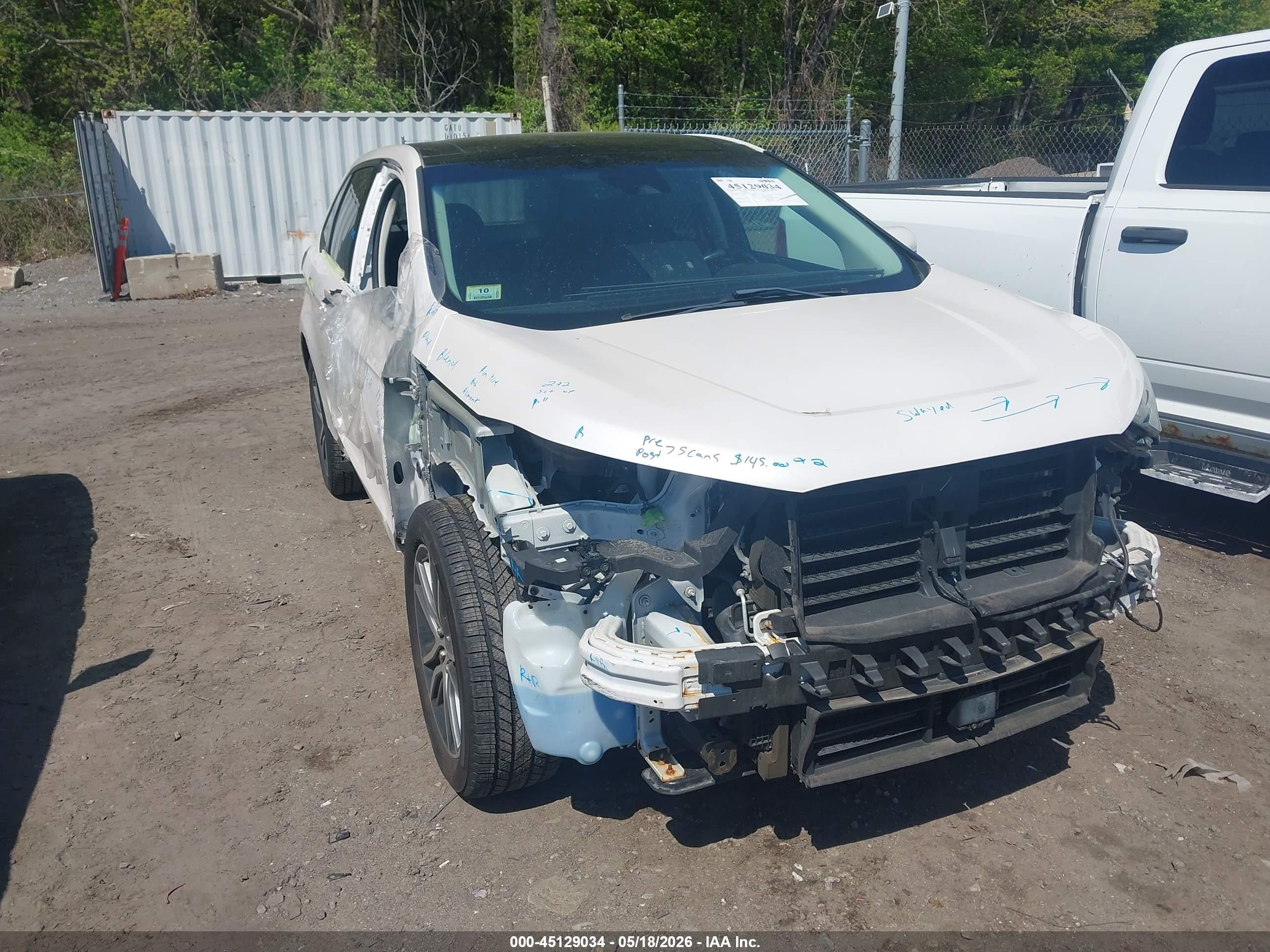 2019 Ford Edge Titanium, VIN 2FMPK4K97KBB78531 — Front end