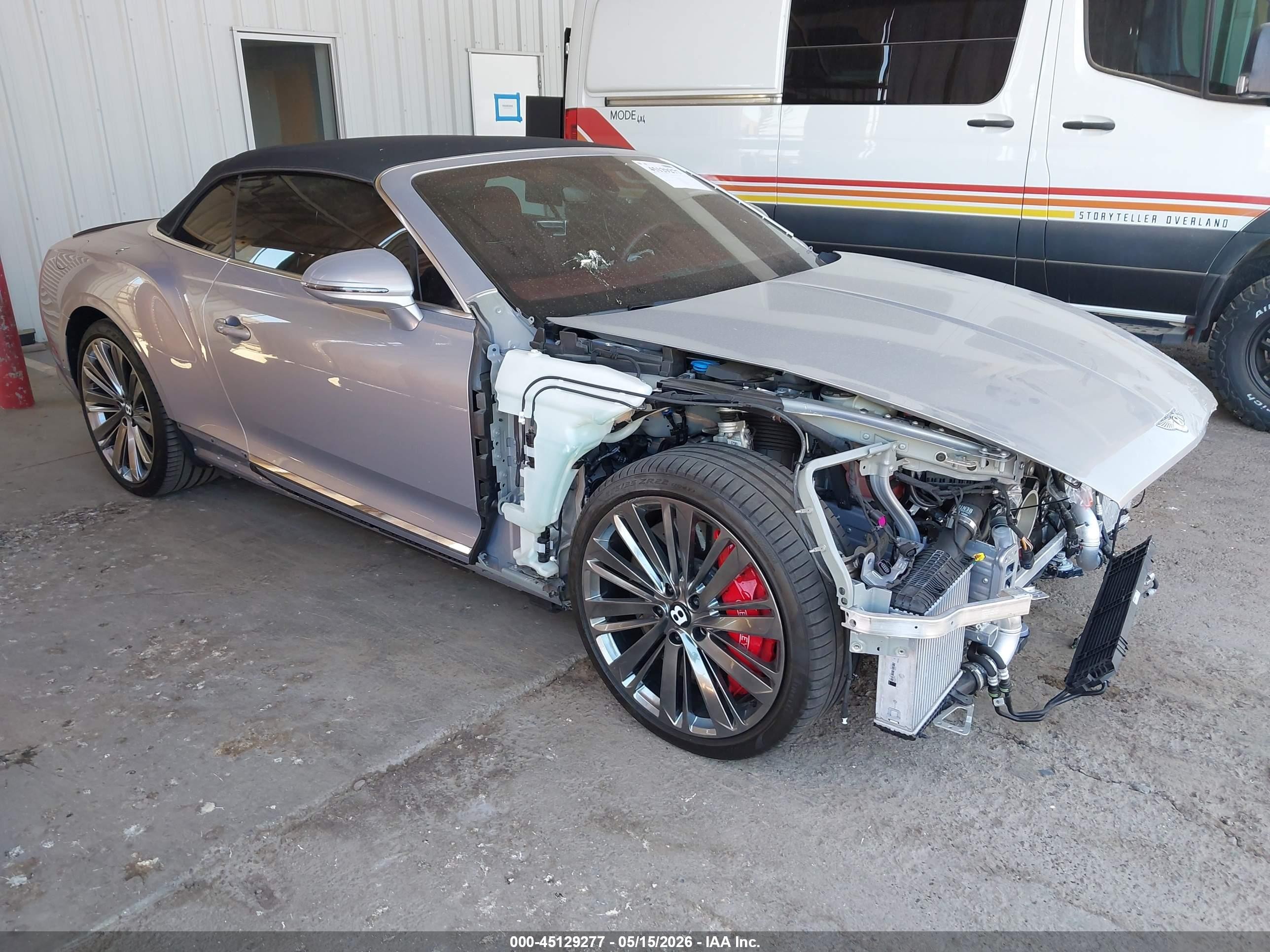 2023 Bentley Continental GT, VIN SCBDT4ZG2PC006877 — Front end