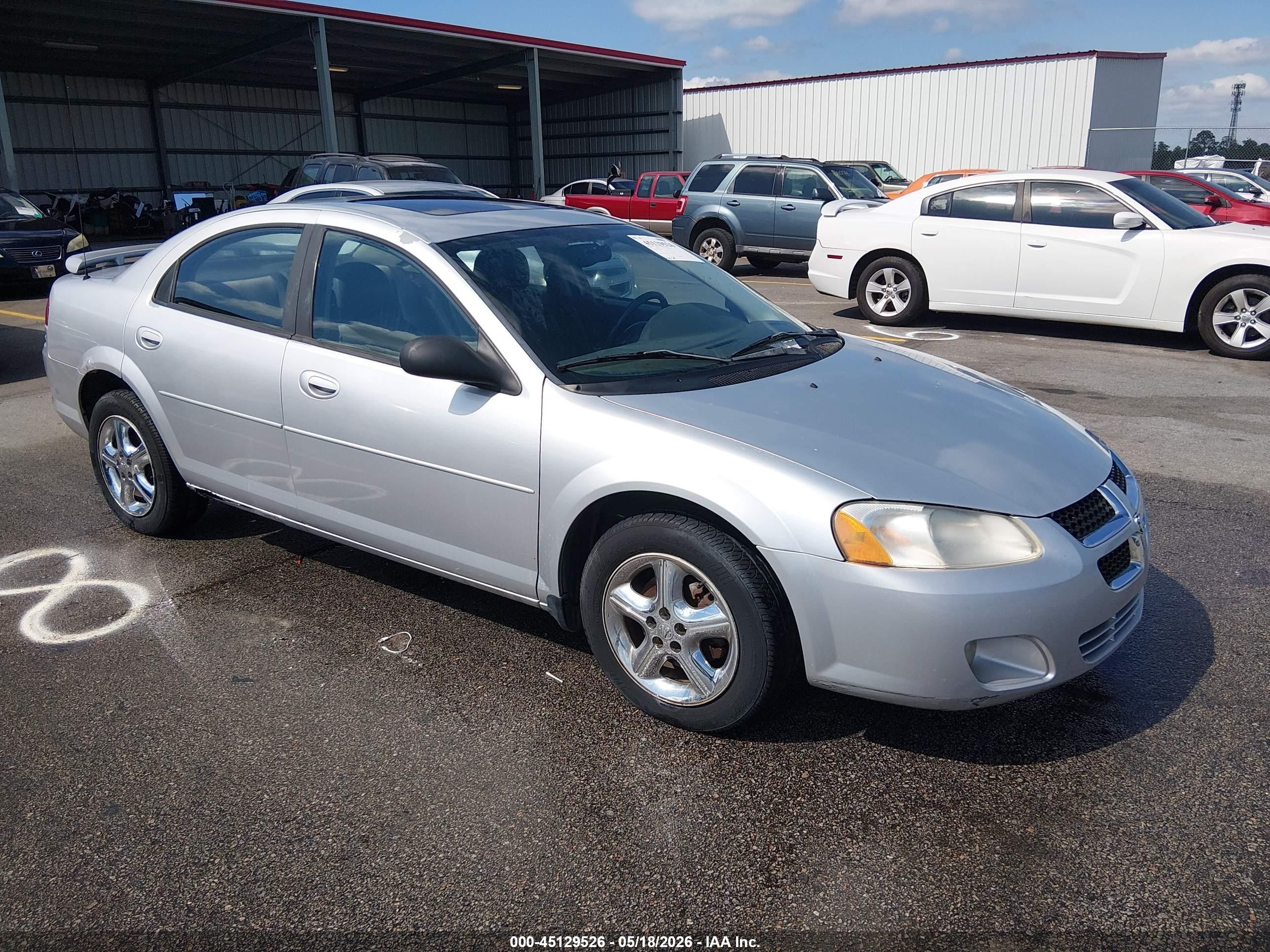 2005 Dodge Stratus SXT, VIN 1B3EL46R85N685306 — Rear end