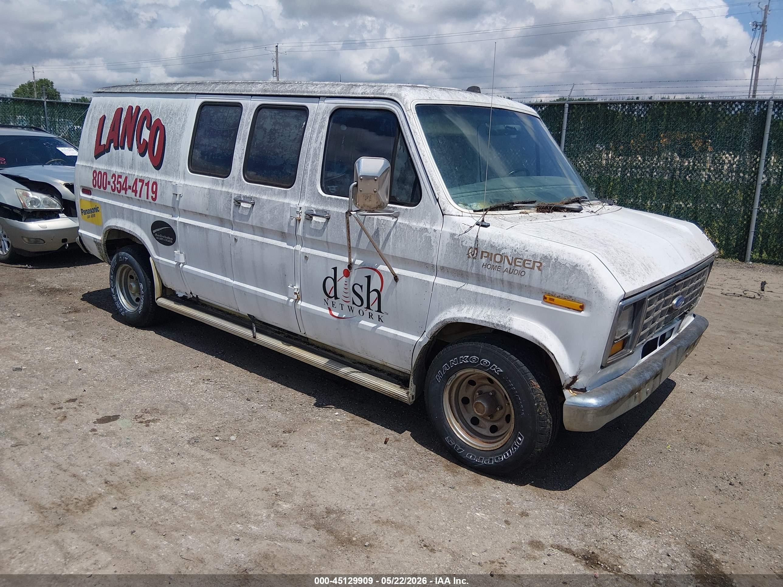1991 Ford Econoline Cargo, VIN 1FDEE14Y9MHA36253 — Normal wear