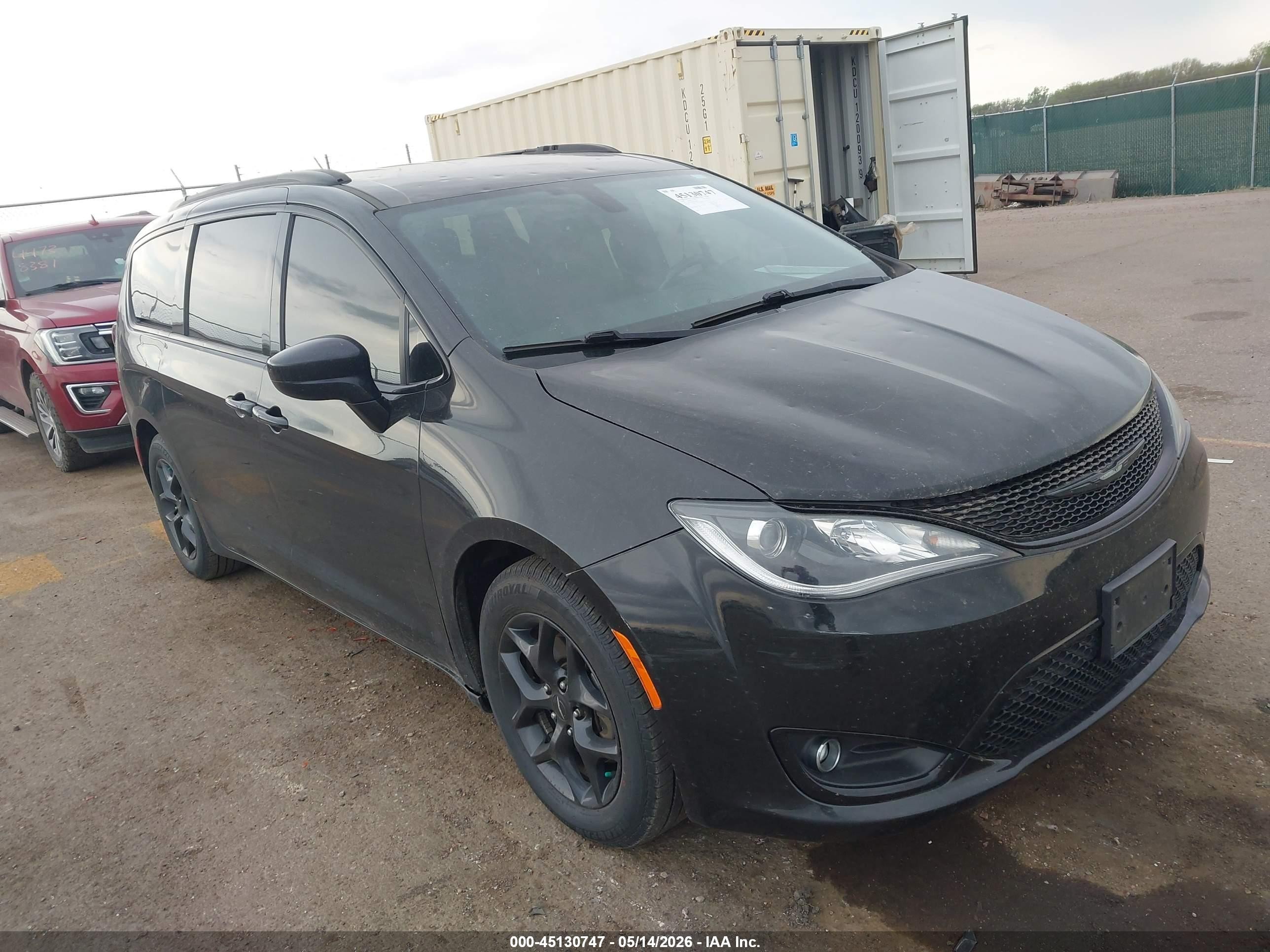 2019 Chrysler Pacifica Touring L, VIN 2C4RC1BGXKR630499 — Hail