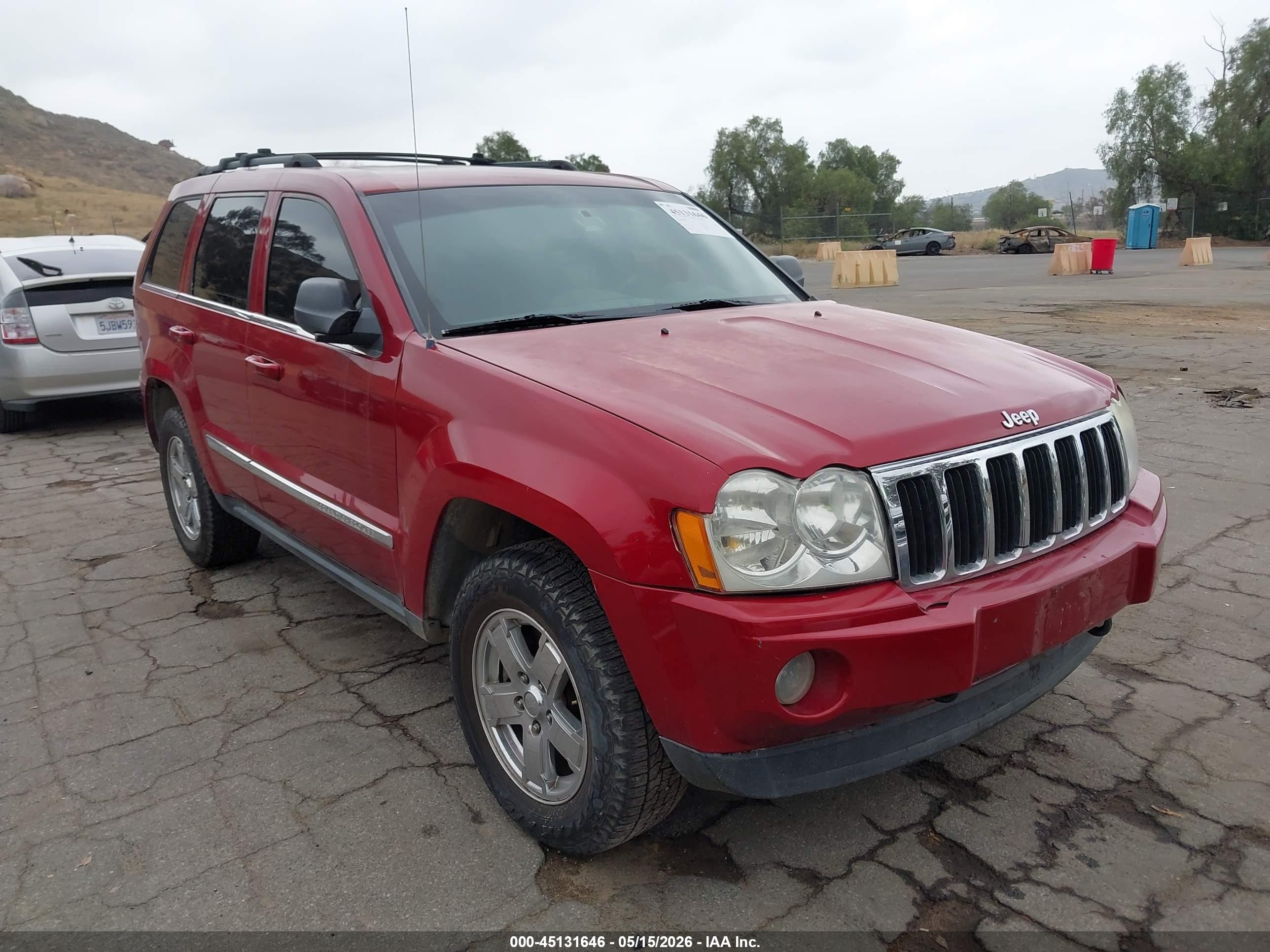 2005 Jeep Grand Cherokee Limited, VIN 1J8HR582X5C694707 — Stripped