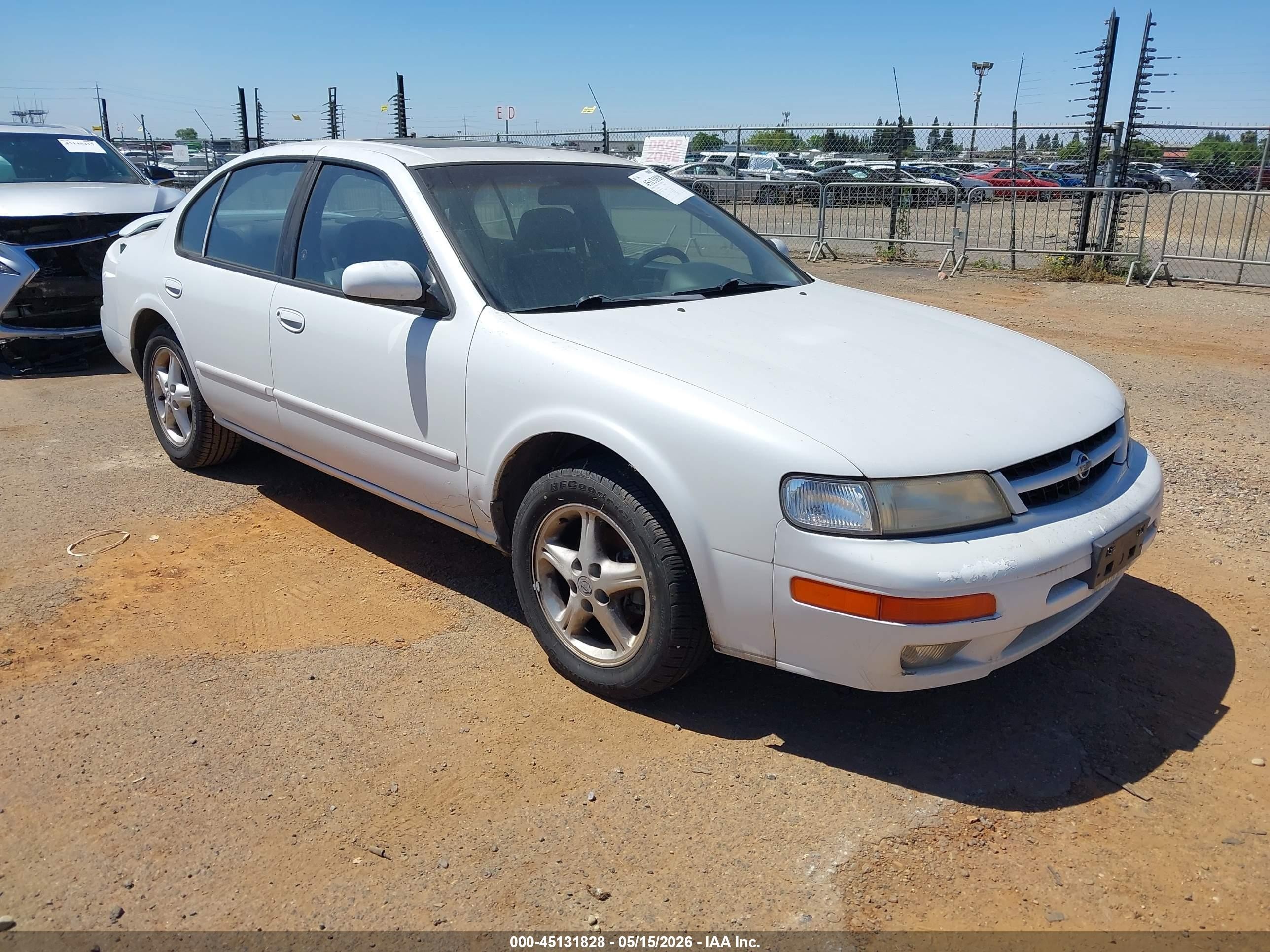 1998 Nissan Maxima GXE, VIN JN1CA21D3WT509940 — Обычный износ