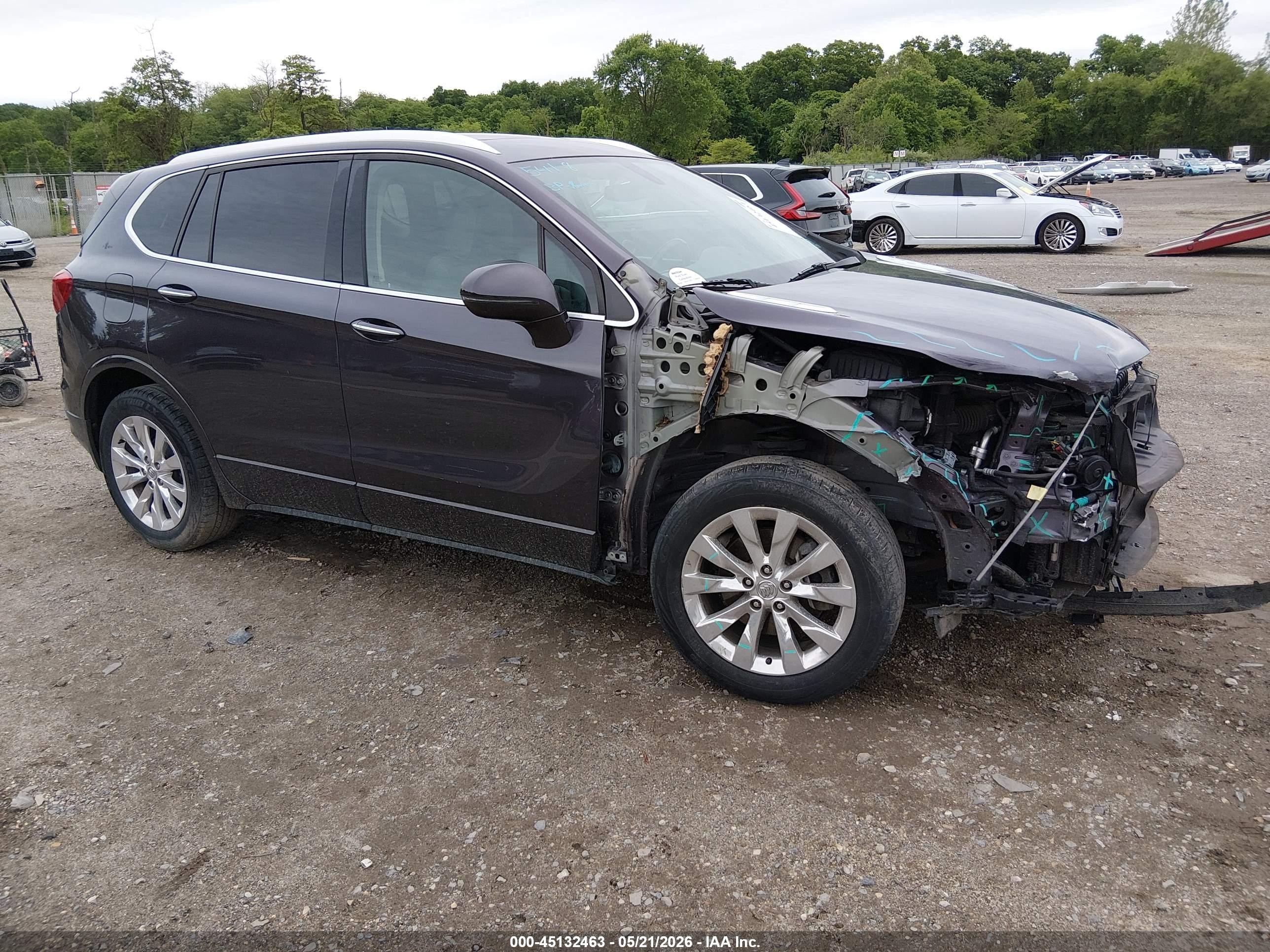 2018 Buick Envision Essence, VIN LRBFX1SA4JD009116 — Перед