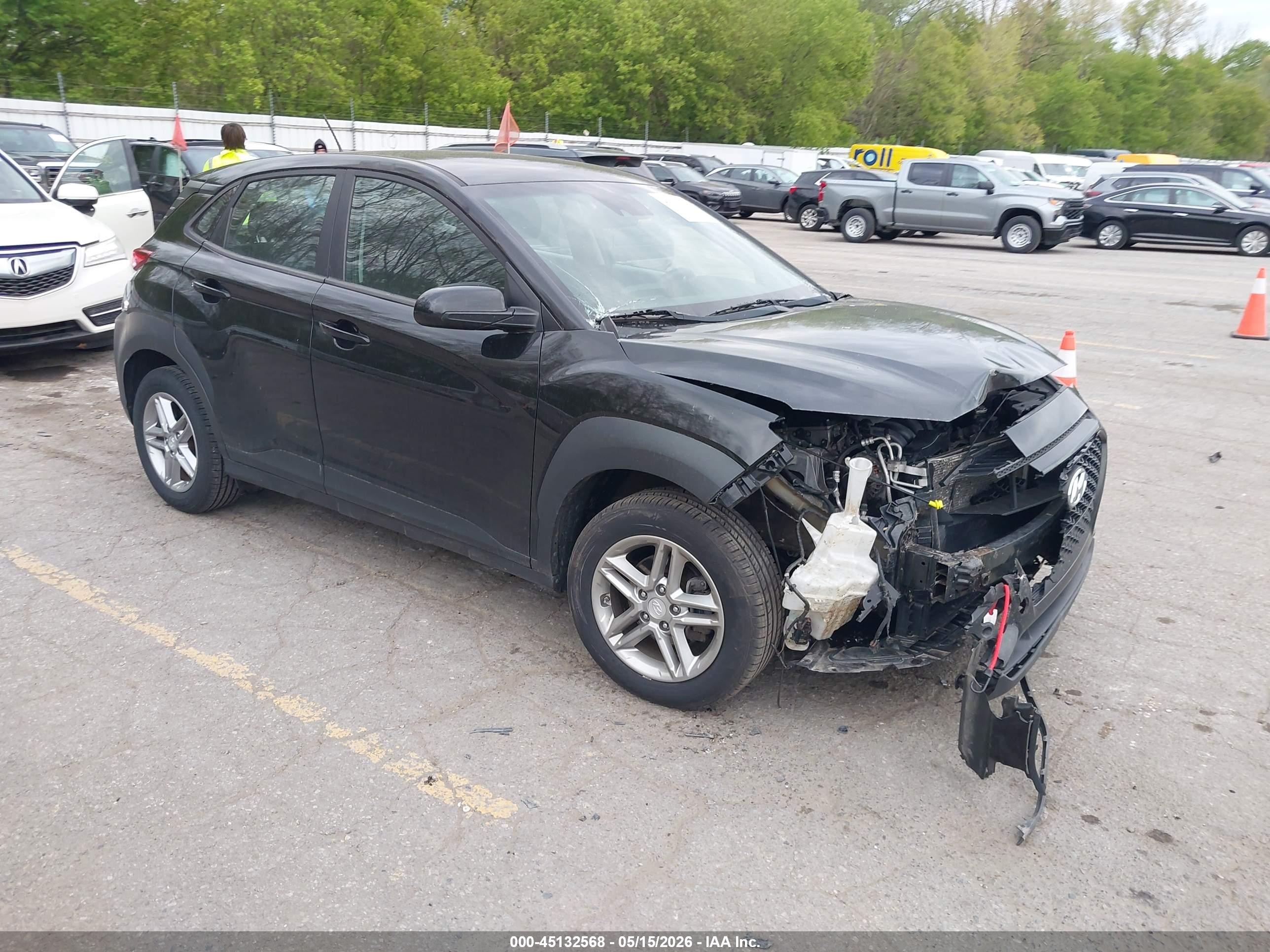 2020 Hyundai Kona SE, VIN KM8K12AA5LU443553 — Front end