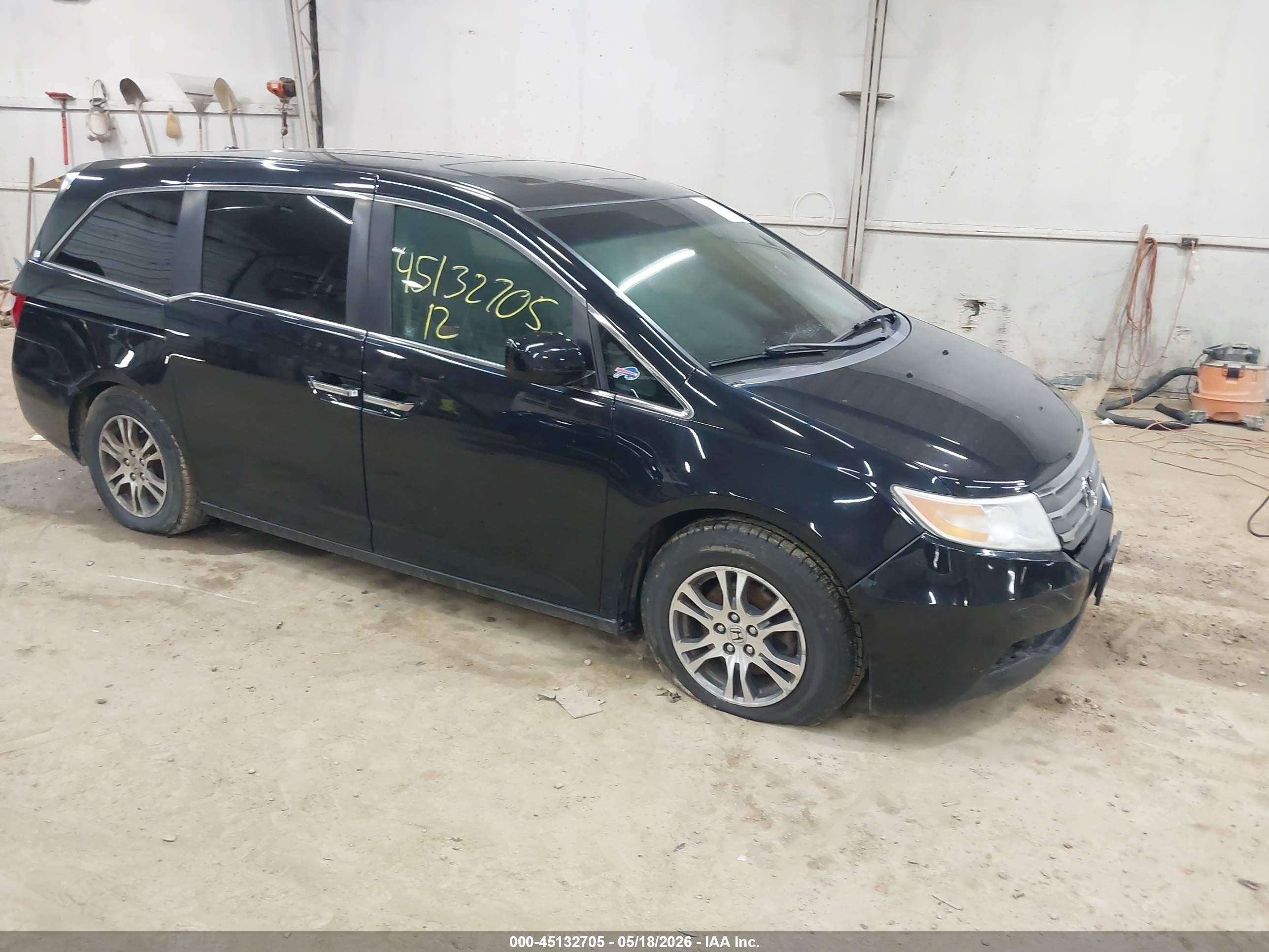 2012 Honda Odyssey EX-L, VIN 5FNRL5H66CB042327 — Interior fire