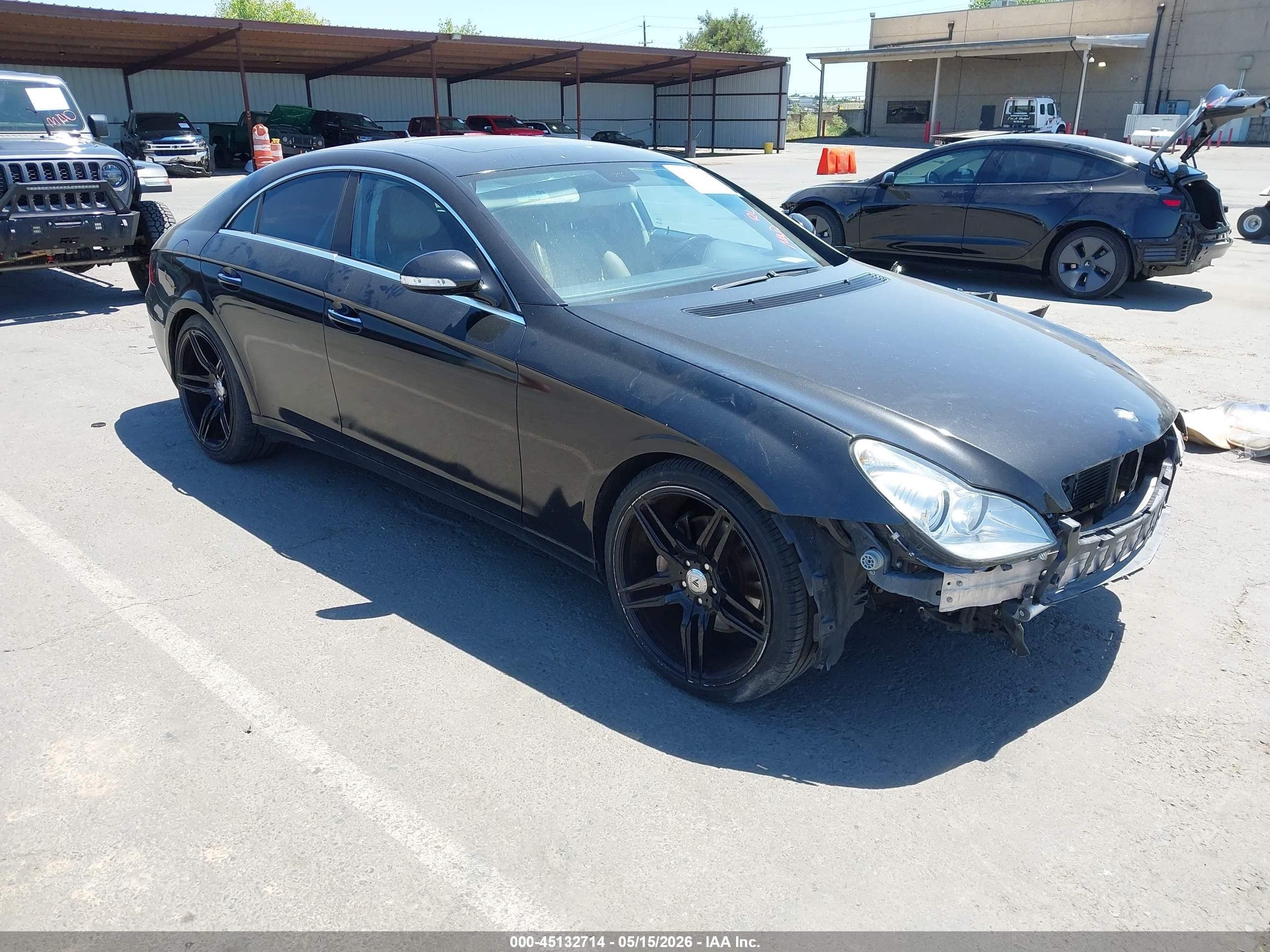 2007 Mercedes-Benz CLS 550, VIN WDDDJ72X27A114139 — Front end