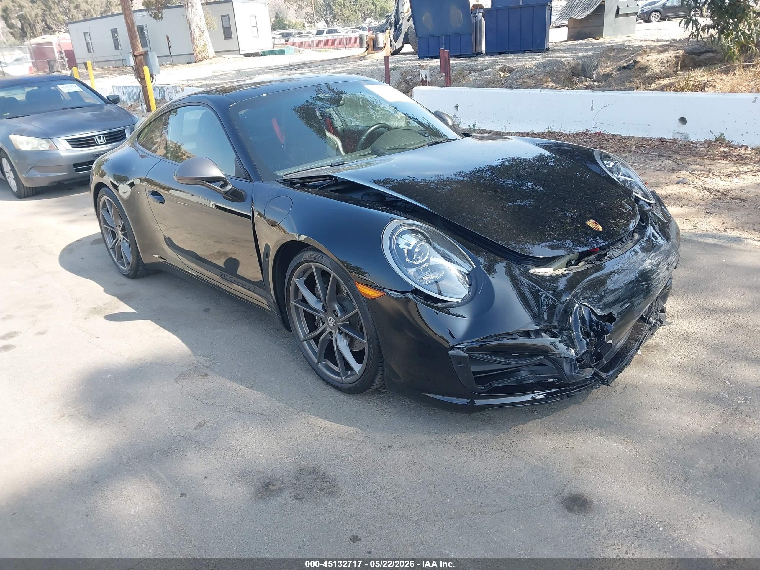 2019 Porsche 911 Carrera, VIN WP0AA2A91KS103896 — Front end