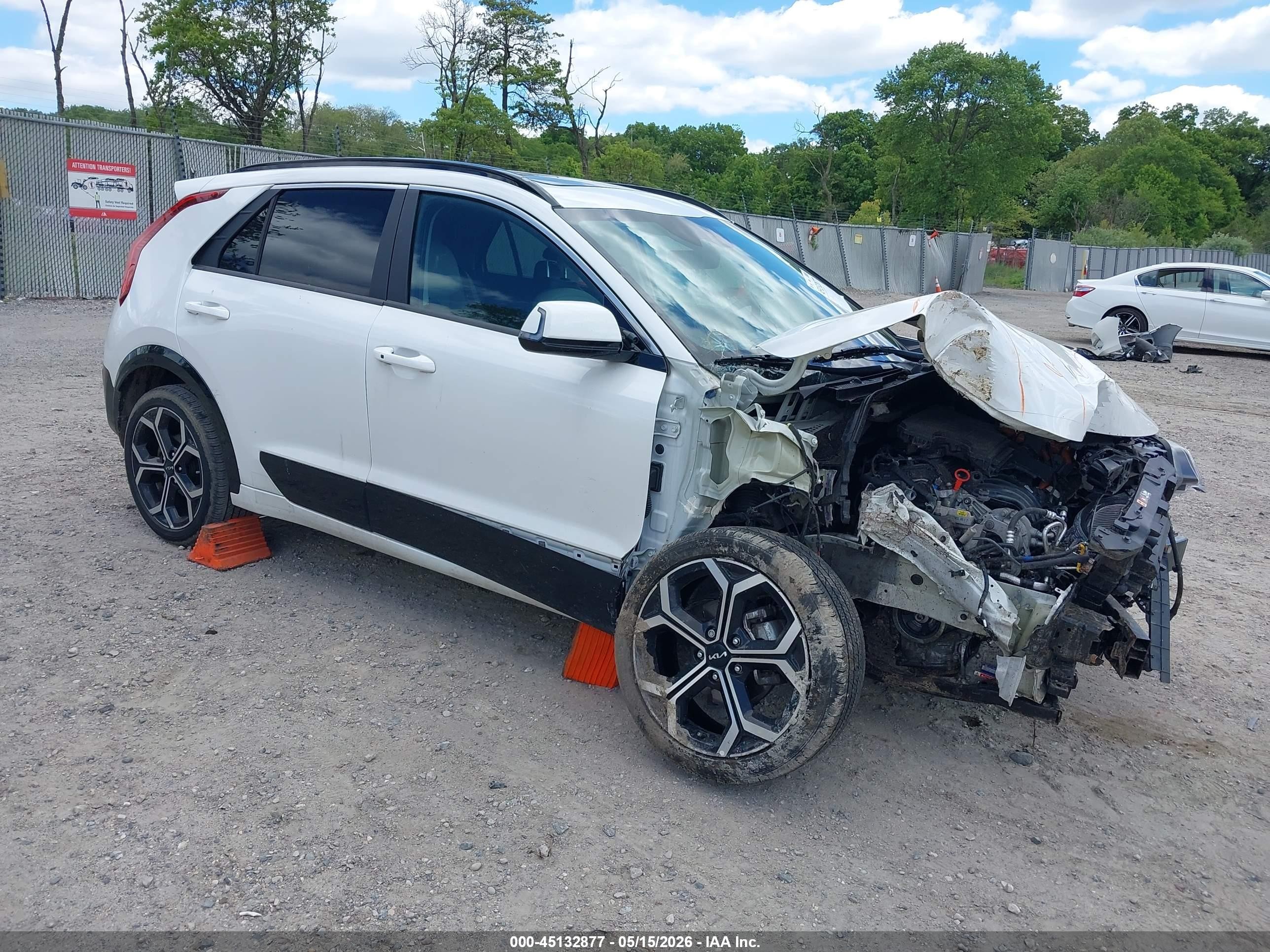 2024 Kia Niro EX, VIN KNDCR3LE2R5145195 — All over
