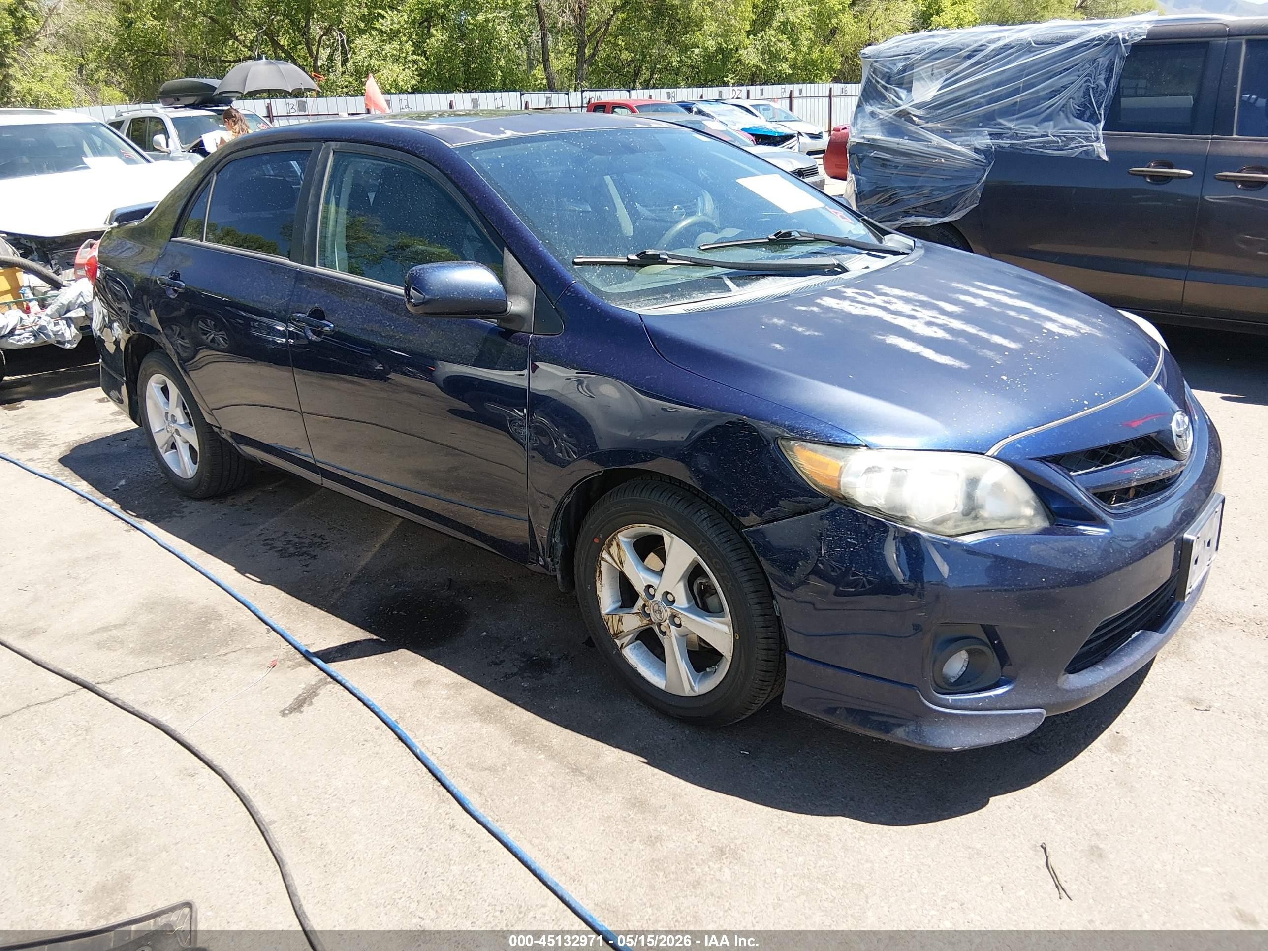2012 Toyota Corolla S, VIN 2T1BU4EE3CC887869 — Side