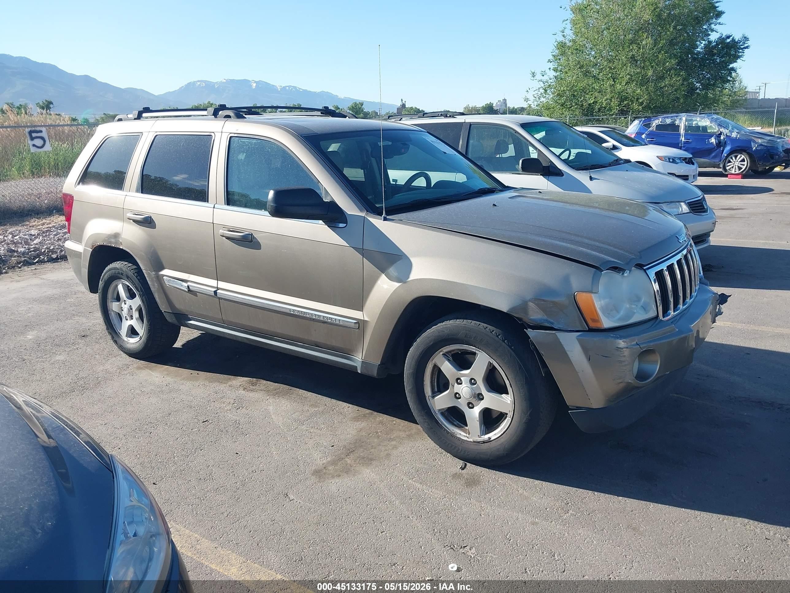 2006 Jeep Grand Cherokee Limited, VIN 1J4HR58N56C302133 — Normal wear