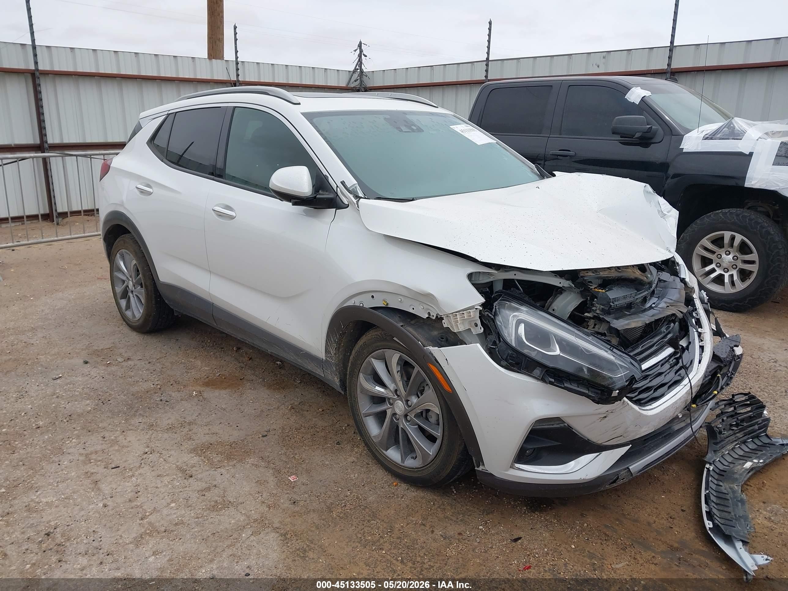 2021 Buick Encore GX Essence, VIN KL4MMFSL8MB094083 — Front end