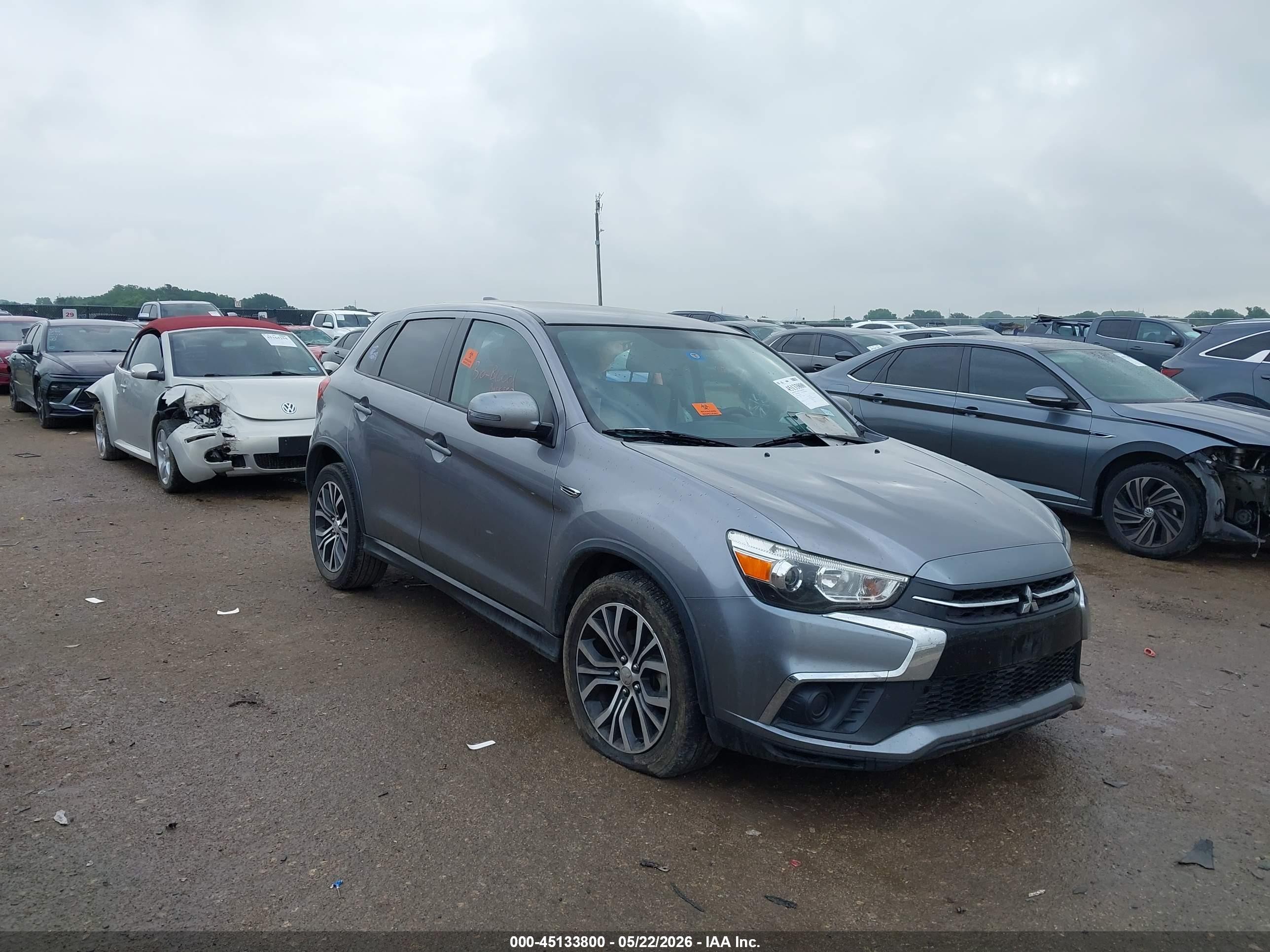 2019 Mitsubishi Outlander ES, VIN JA4AP3AU5KU005333 — Biohazard / chemical