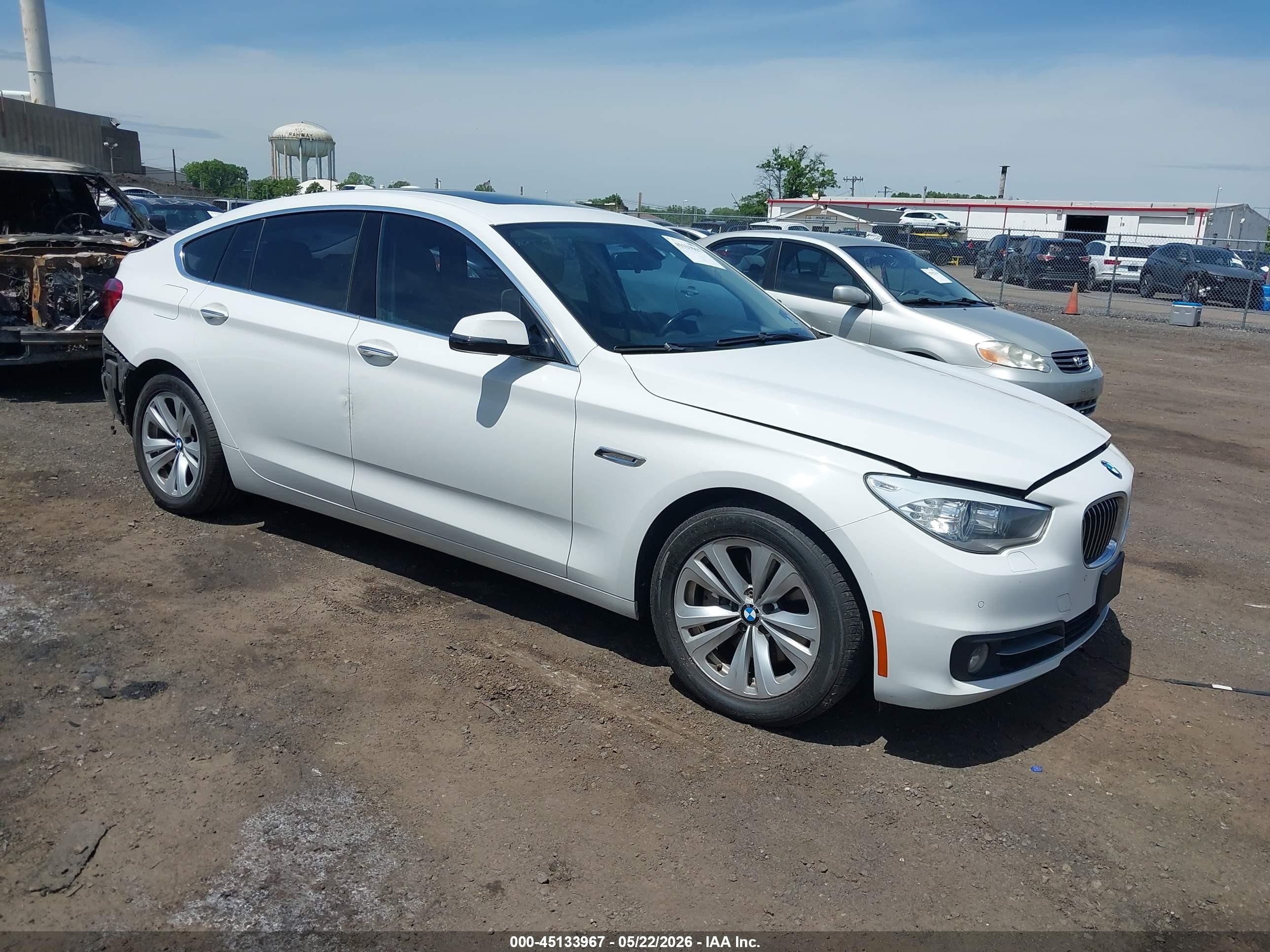 2016 BMW 5 Series 535i Gran Turismo xDrive, VIN WBA5M4C50GD186826 — Rear end