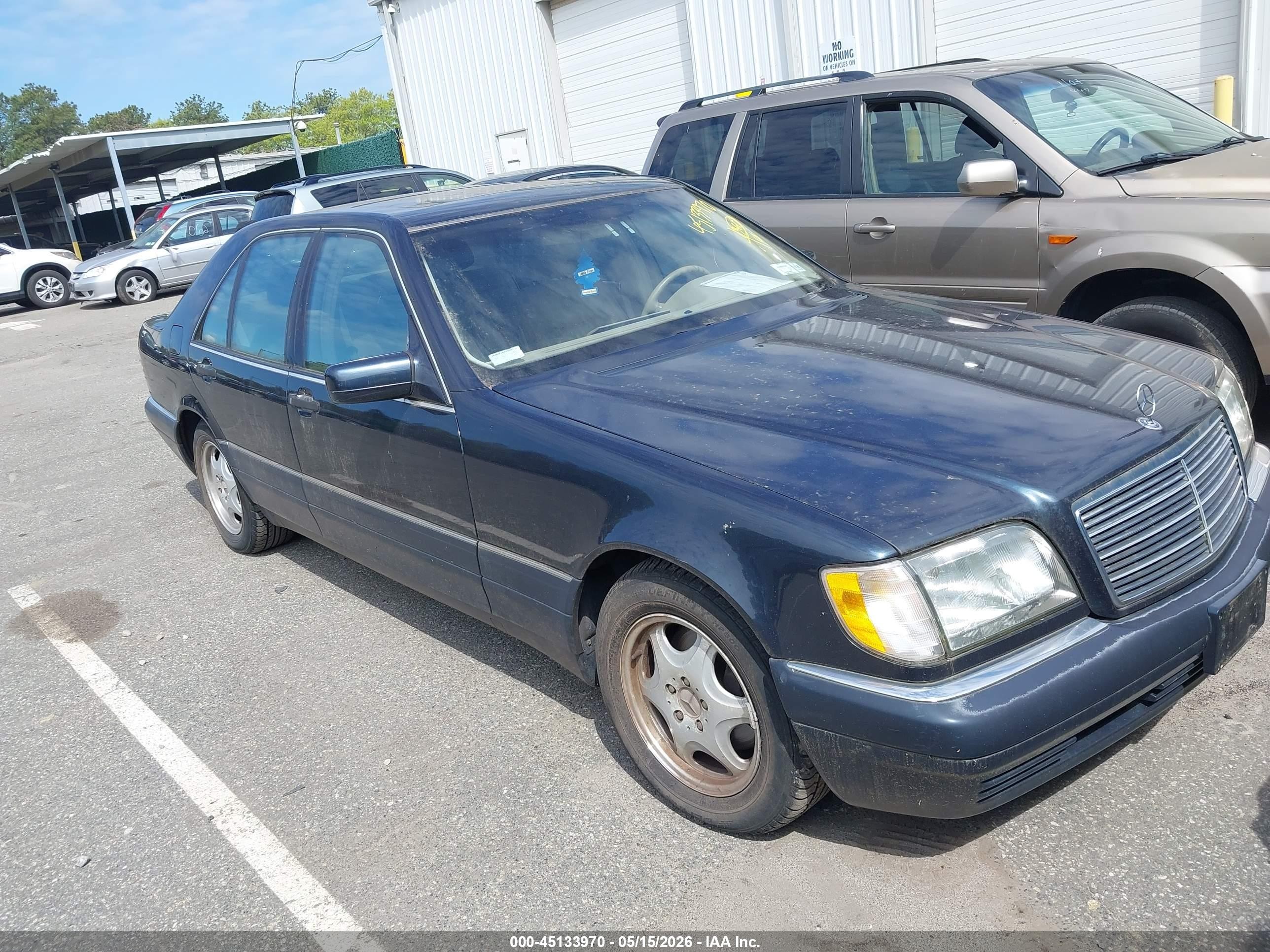 1998 Mercedes-Benz S 320/430/500, VIN WDBGA32G5WA396158 — Auction photo