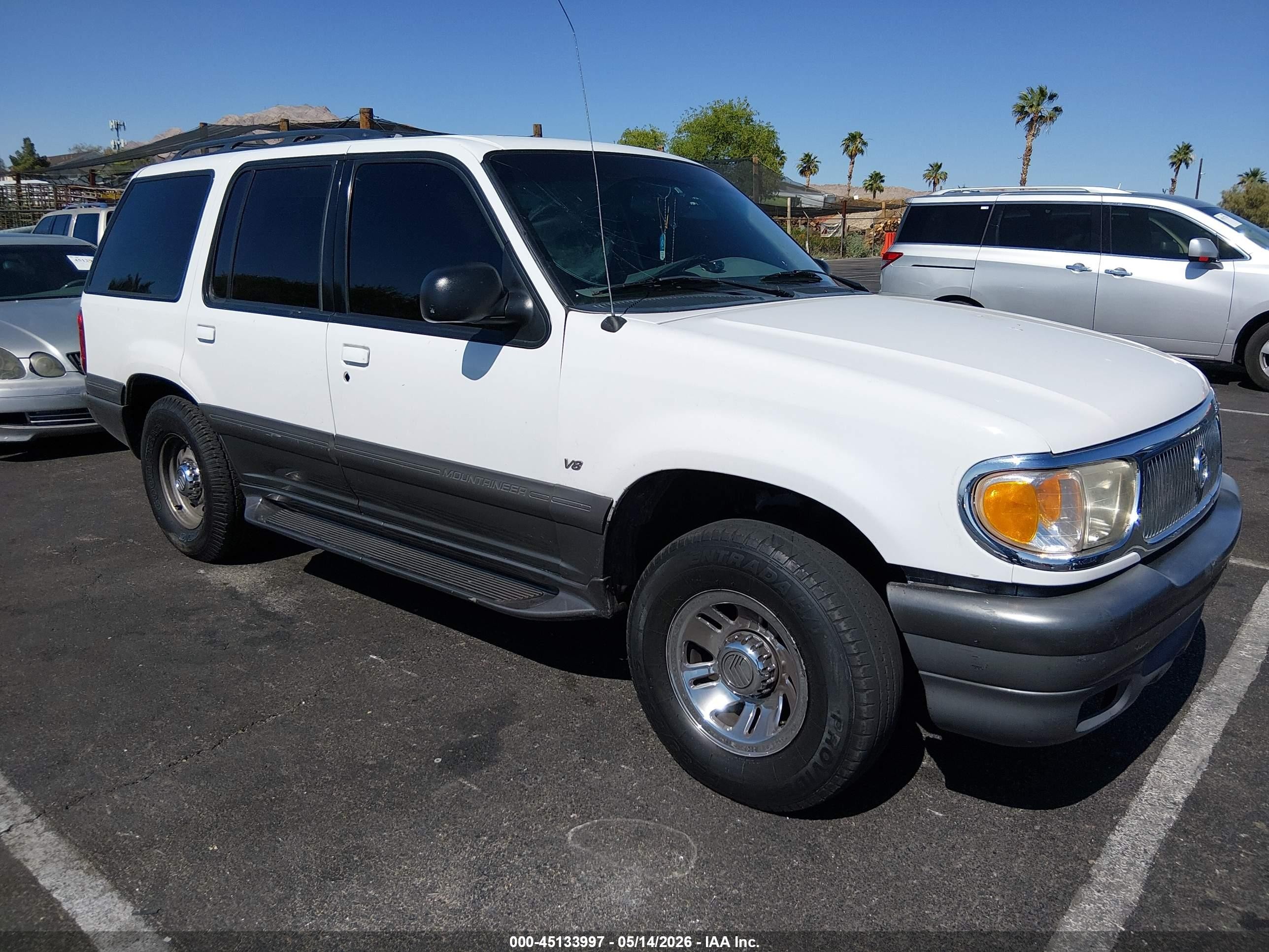 1999 Mercury Mountaineer, VIN 4M2DU55P0XUJ31208 — Normal wear