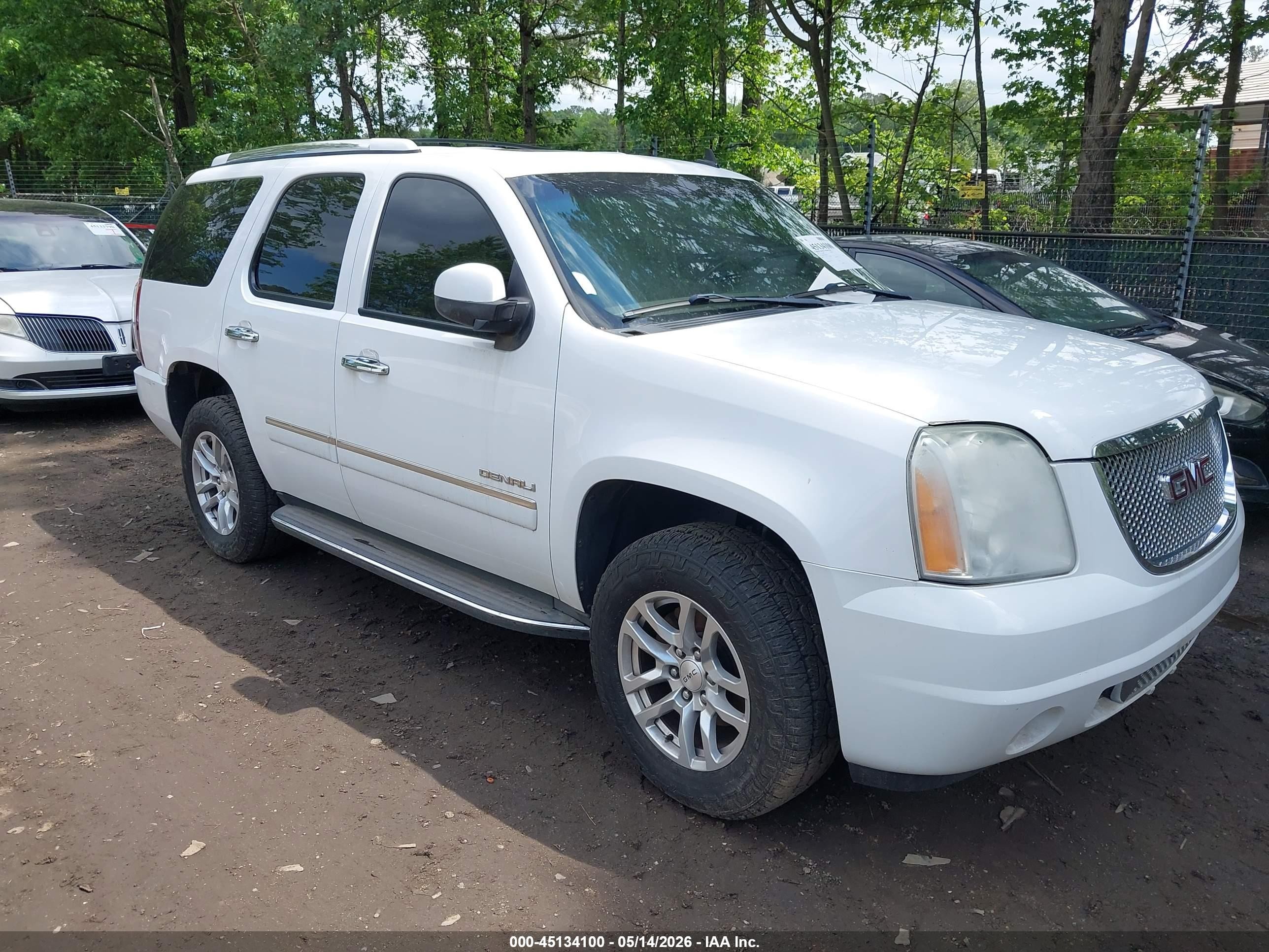 2011 GMC Yukon Denali, VIN 1GKS2EEF3BR263437 — Electrical