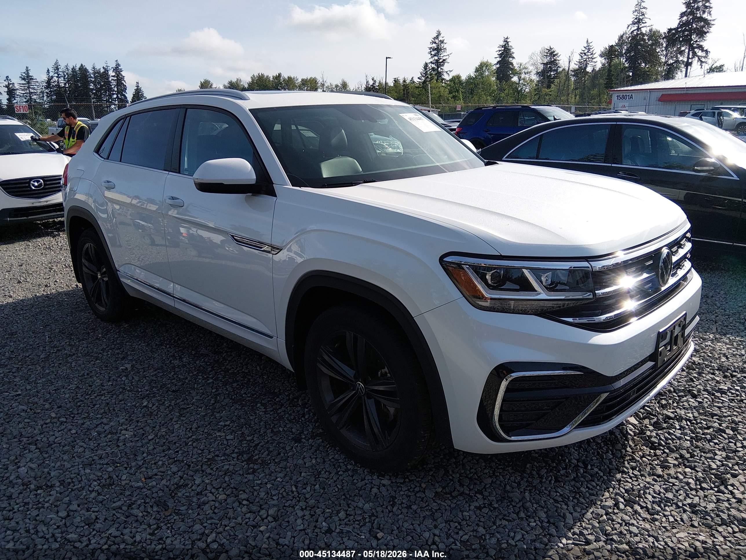 2021 Volkswagen Atlas SE, VIN 1V2RE2CA1MC230108 — Electrical