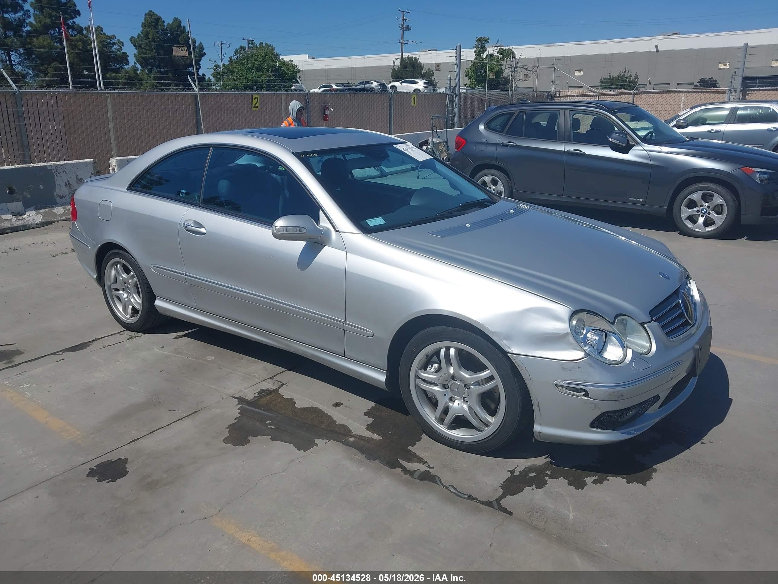 2003 Mercedes-Benz CLK 55 AMG, VIN WDBTJ76H93F049360 — Front end
