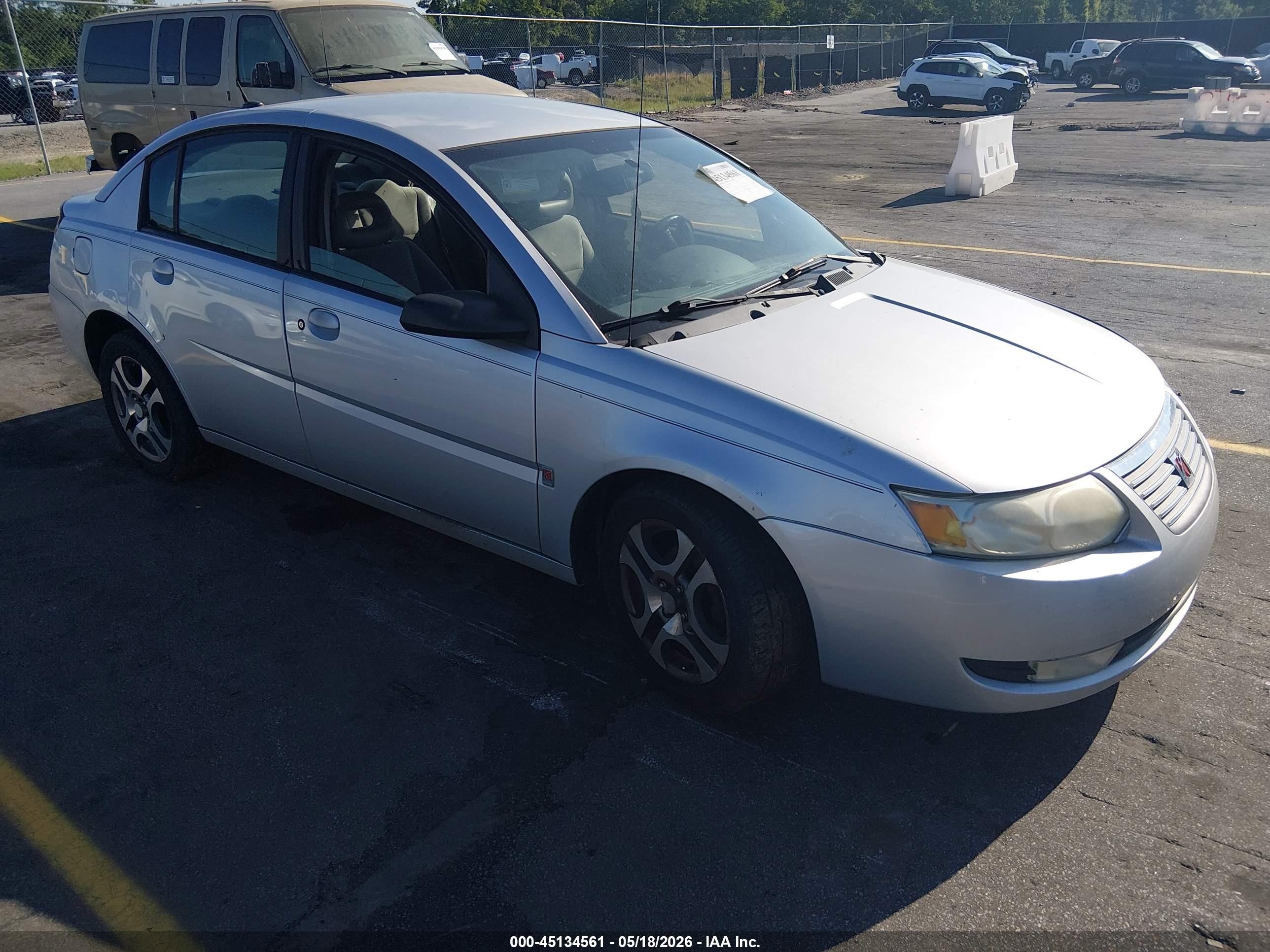 2005 Saturn ION ION 3, VIN 1G8AL54F55Z163229 — Front end