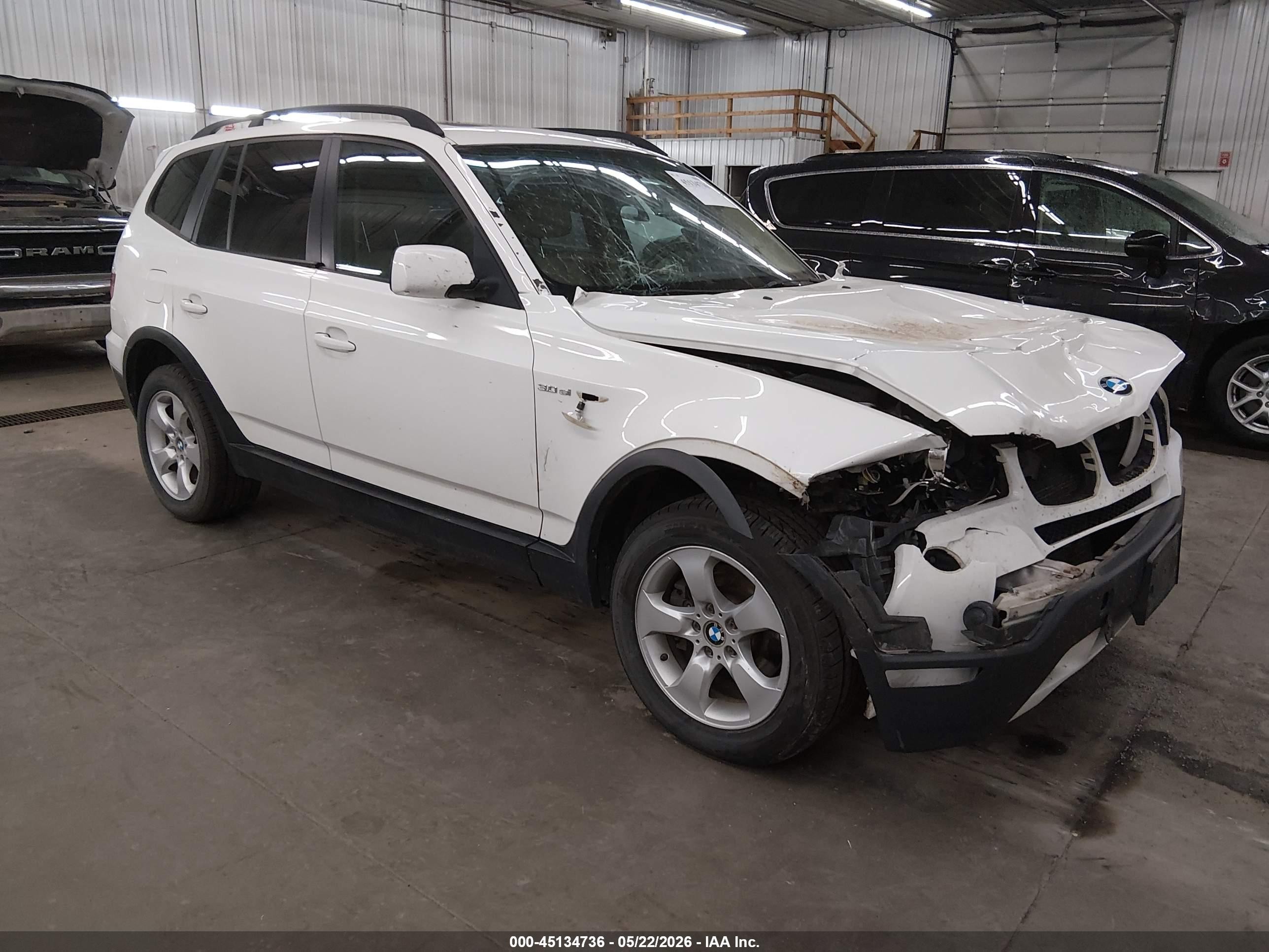 2008 BMW X3 3.0si, VIN WBXPC93448WJ07704 — Front end