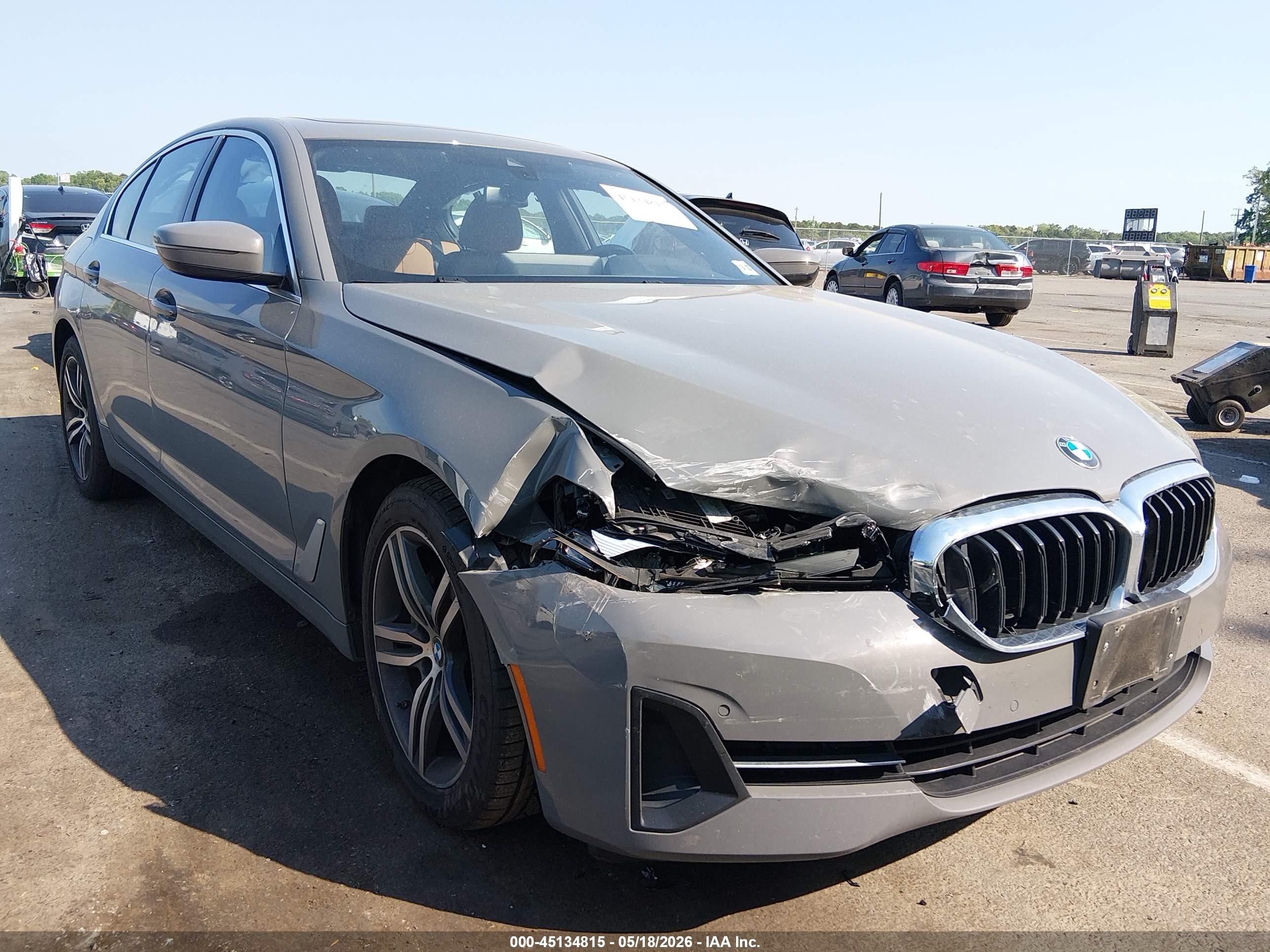 2022 BMW 5 Series 530i xDrive, VIN WBA13BJ04NWX56776 — Front end