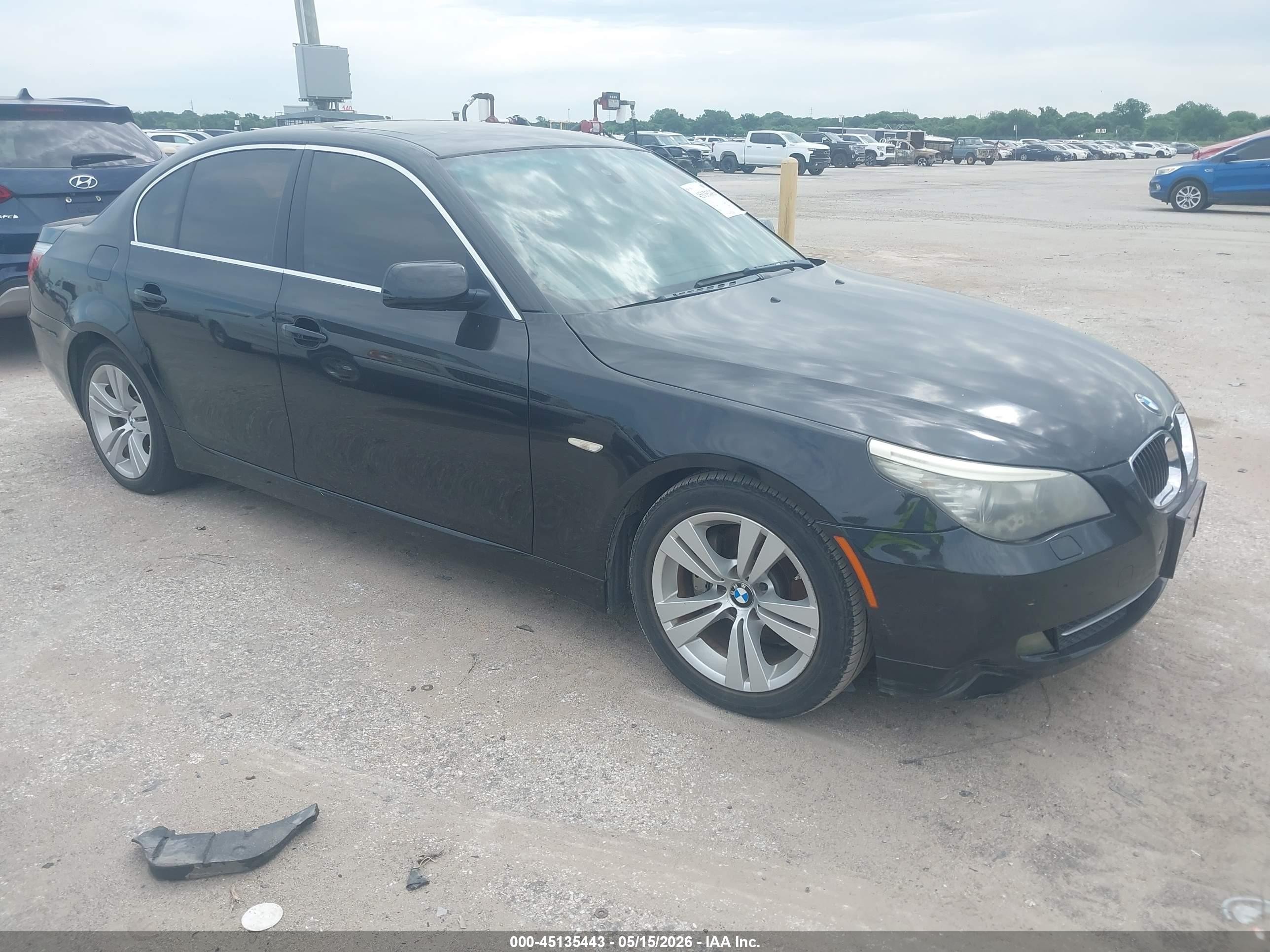 2009 BMW 5 Series 528i, VIN WBANU53589C119924 — Normal wear