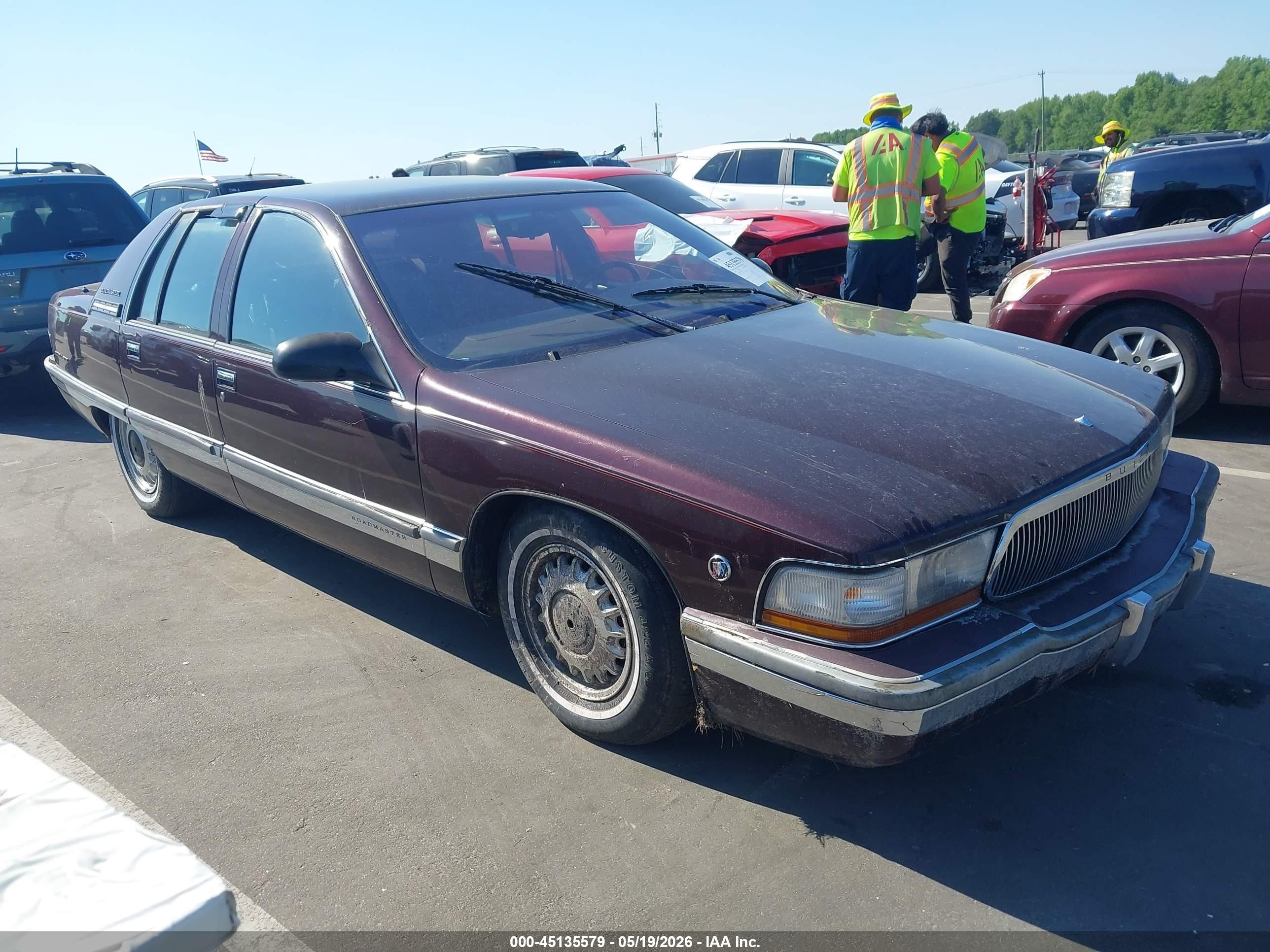 1995 Buick Roadmaster, VIN 1G4BN52P0SR401611 — Rear end