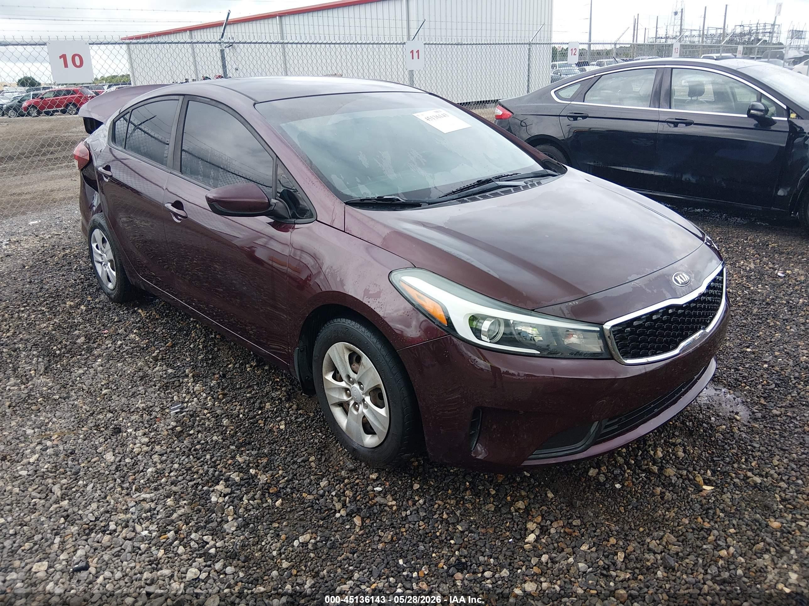 2017 Kia Forte LX, VIN 3KPFK4A71HE074859 — Rear end