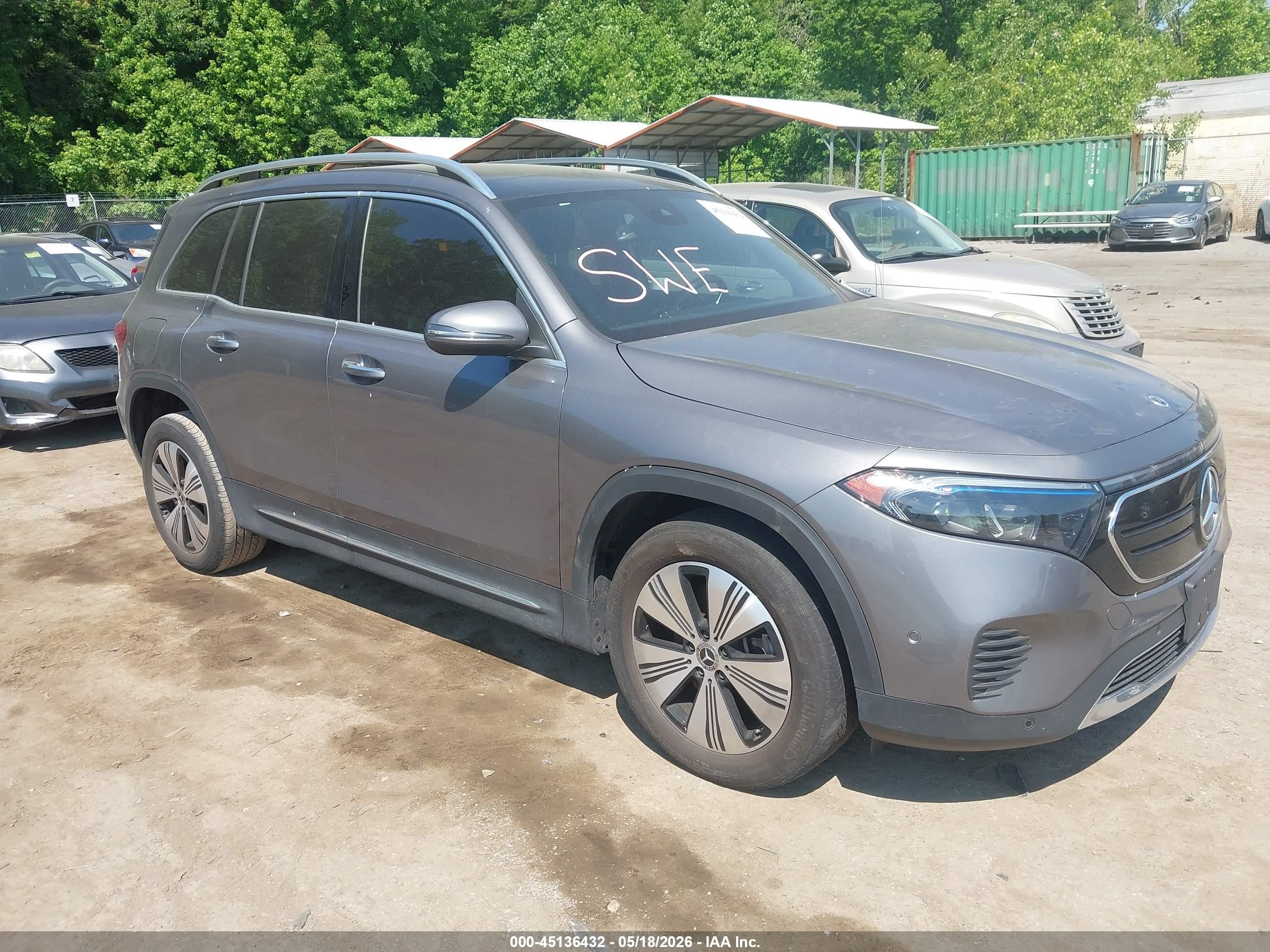 2023 Mercedes-Benz EQB 300, VIN W1N9M0KB5PN067872 — Front end