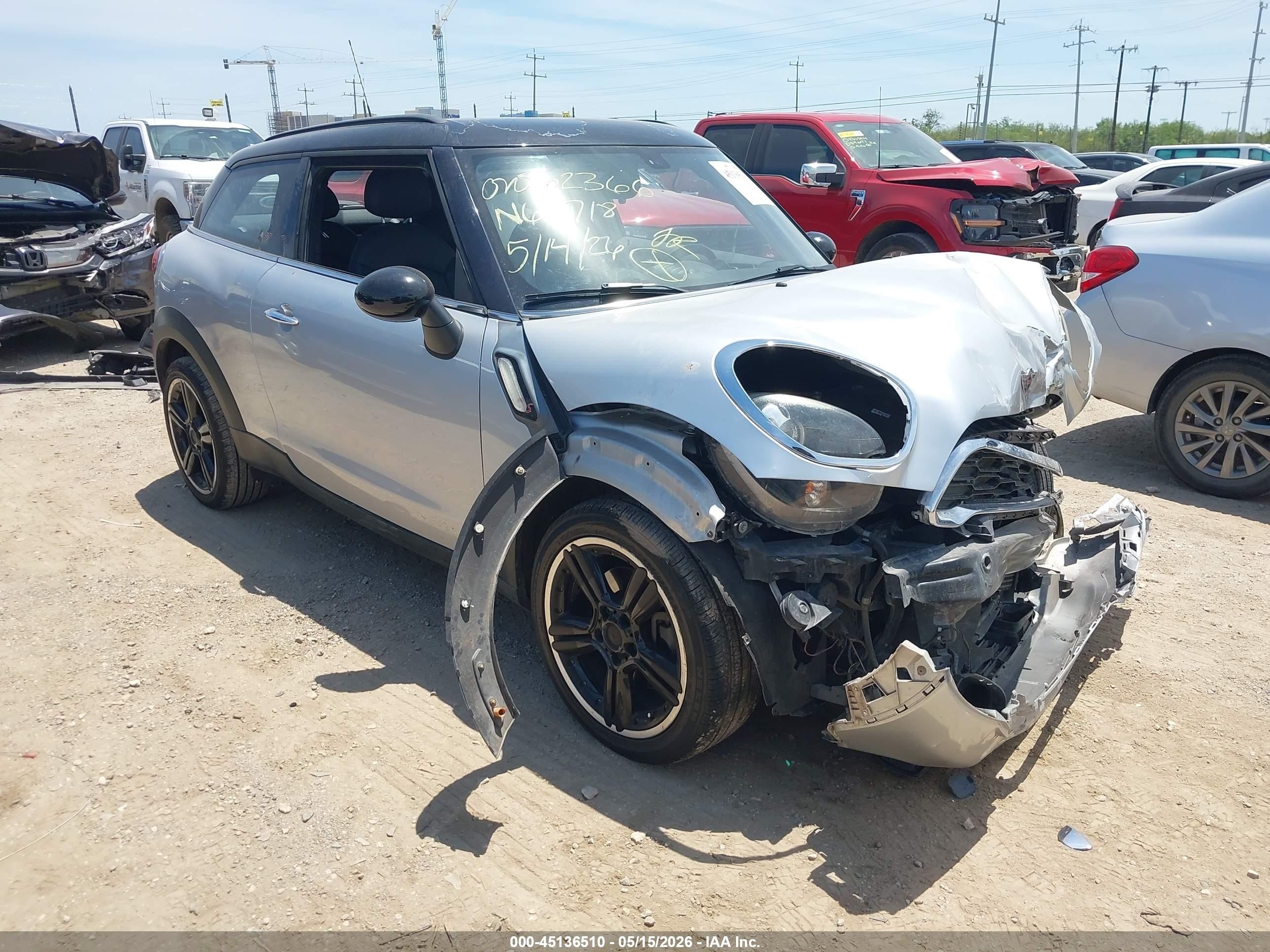 2014 MINI Paceman S, VIN WMWSS5C52EWN66718 — Front end