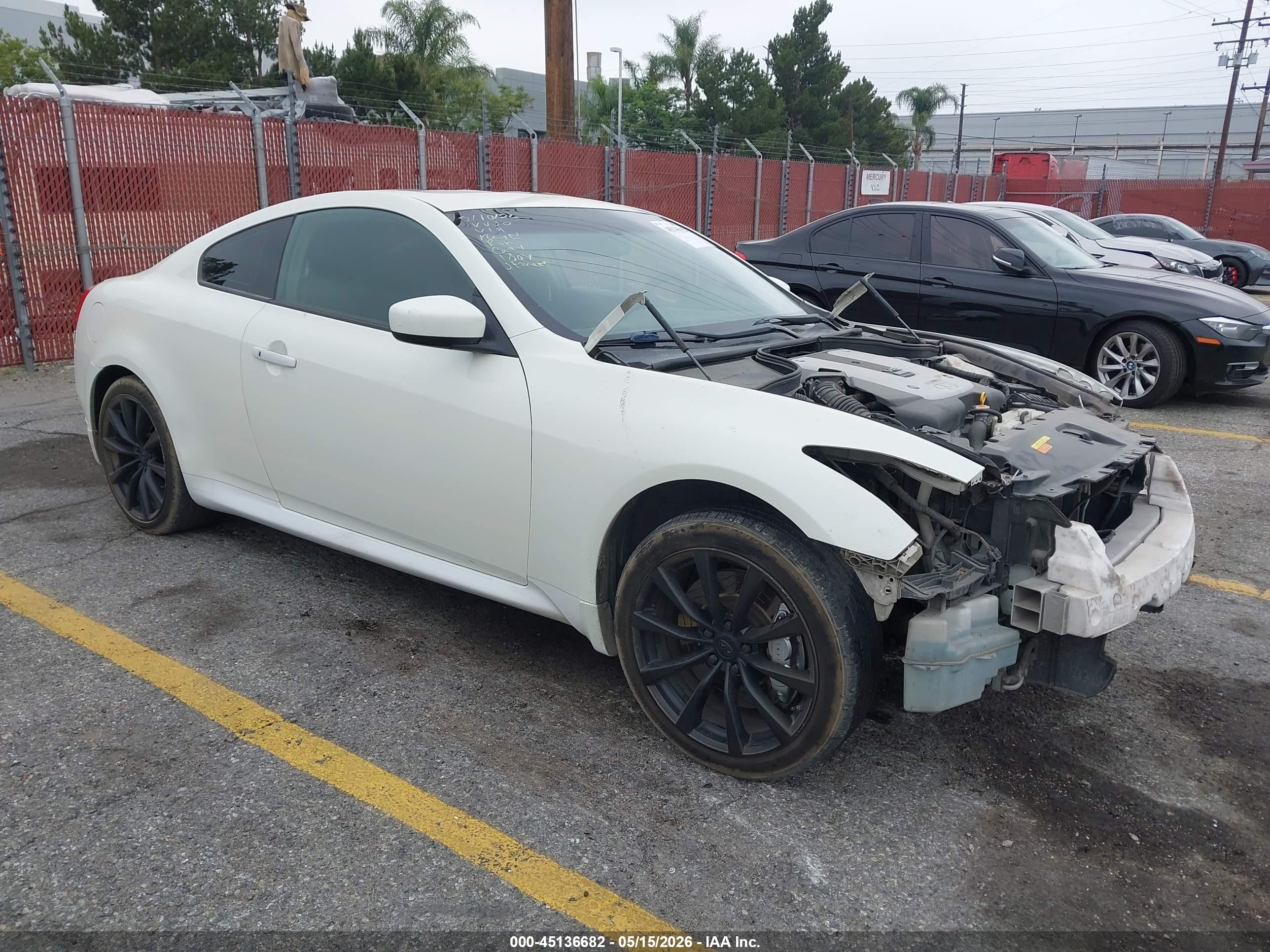 2008 Infiniti G37 Journey, VIN JNKCV64E48M102380 — Stripped