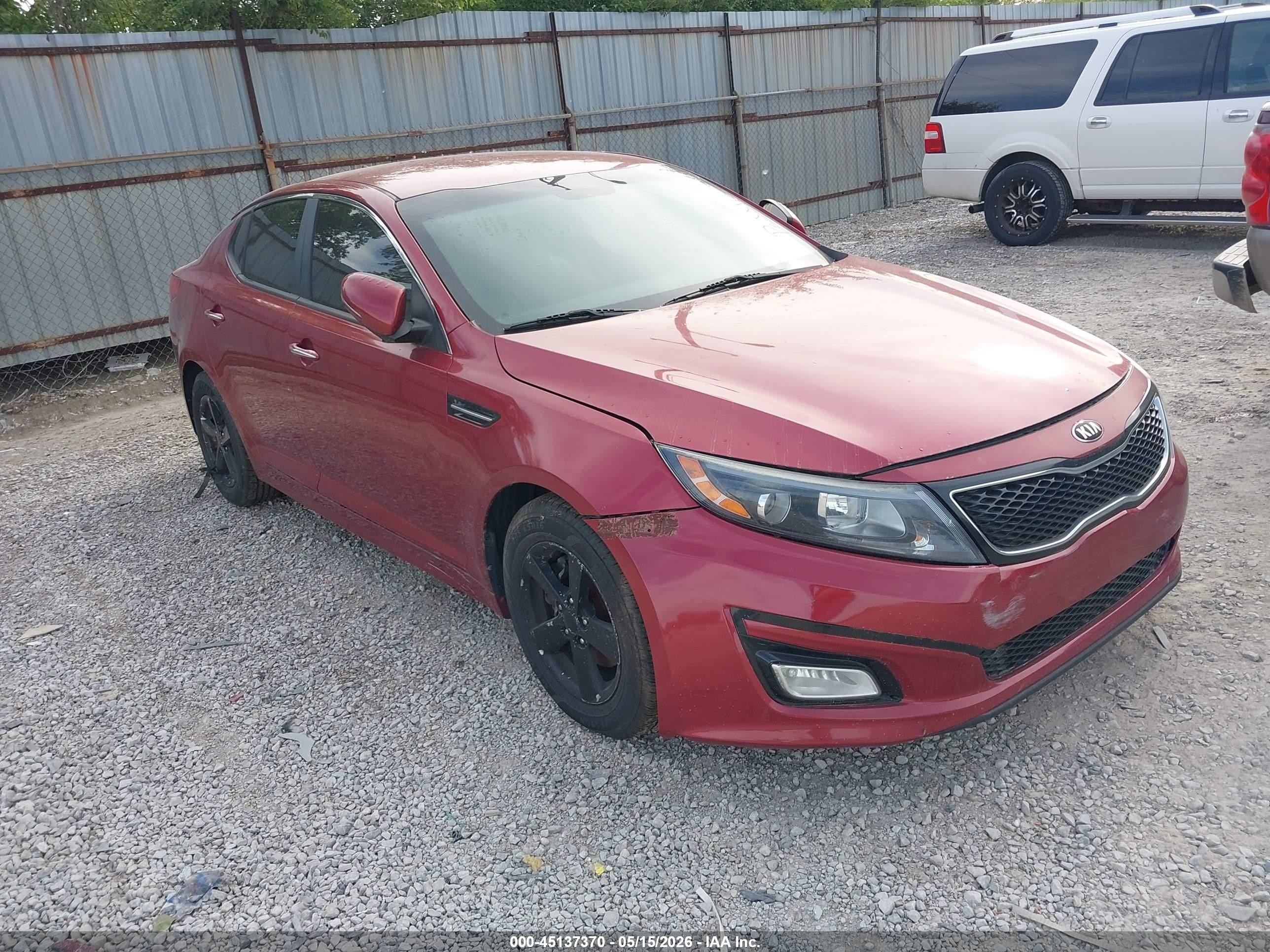 2015 Kia Optima LX, VIN 5XXGM4A72FG359623 — Normal wear