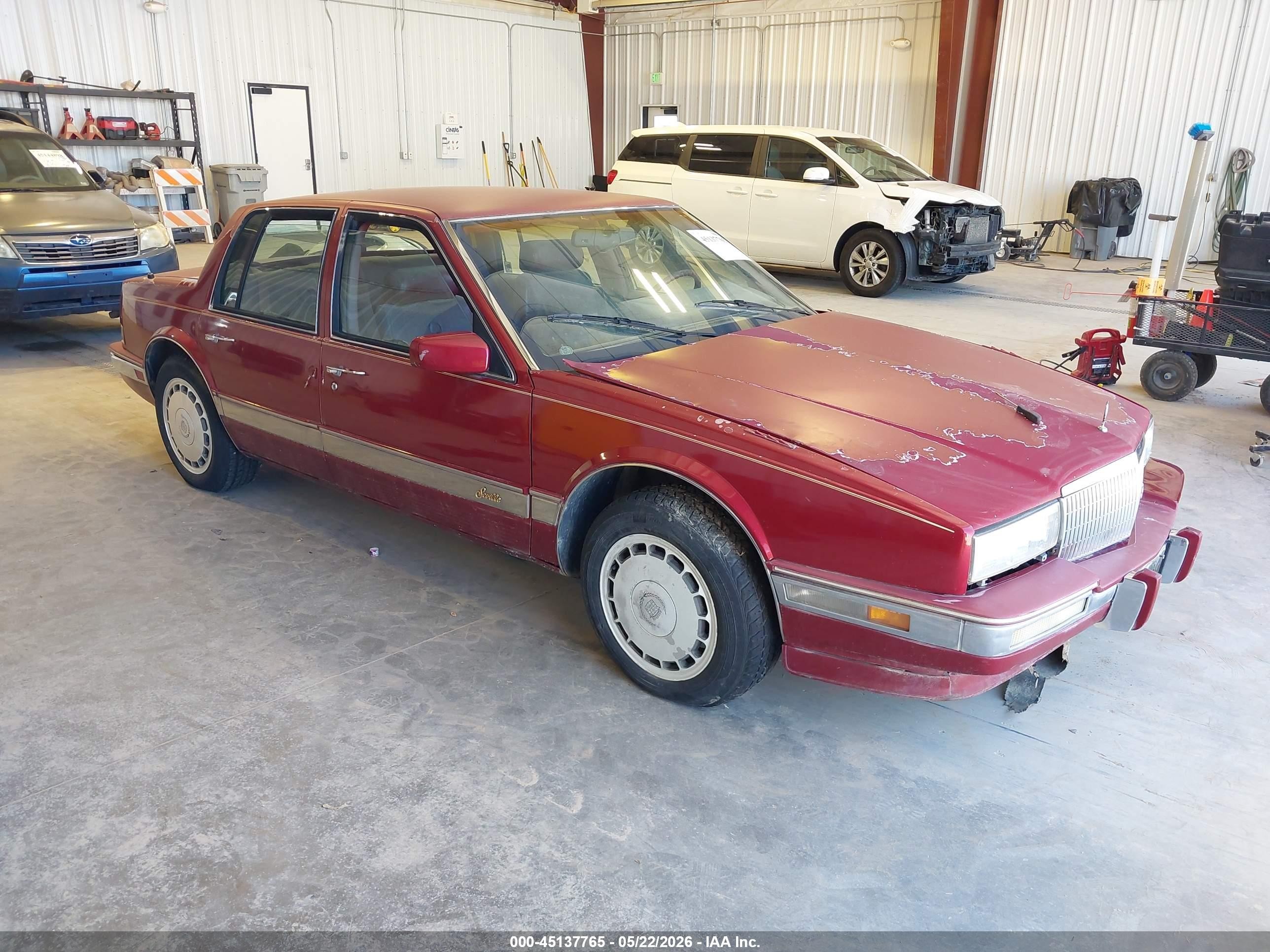 1990 Cadillac Seville, VIN 1G6KS5336LU815731 — Normal wear