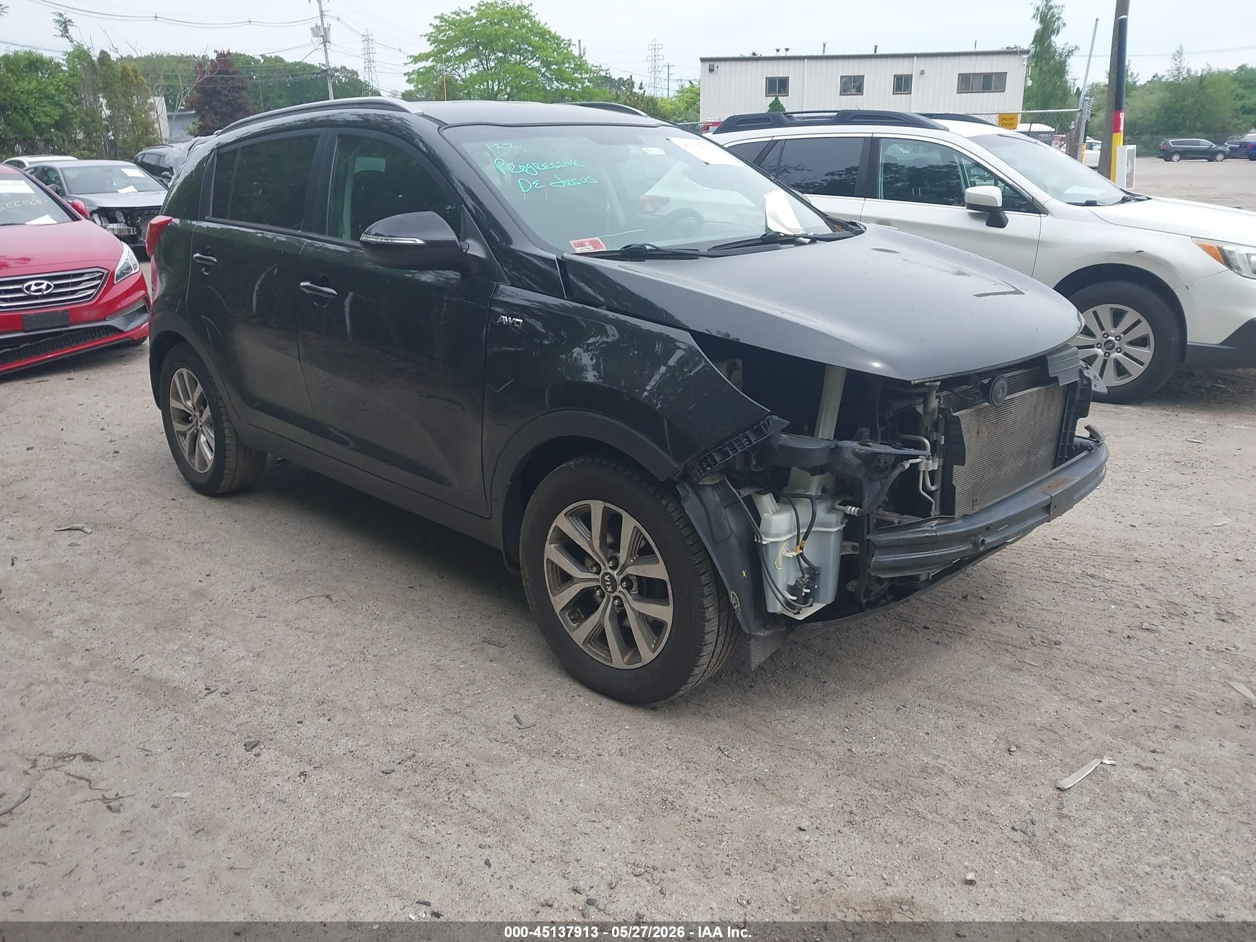 2015 Kia Sportage LX, VIN KNDPBCAC2F7790730 — Front end