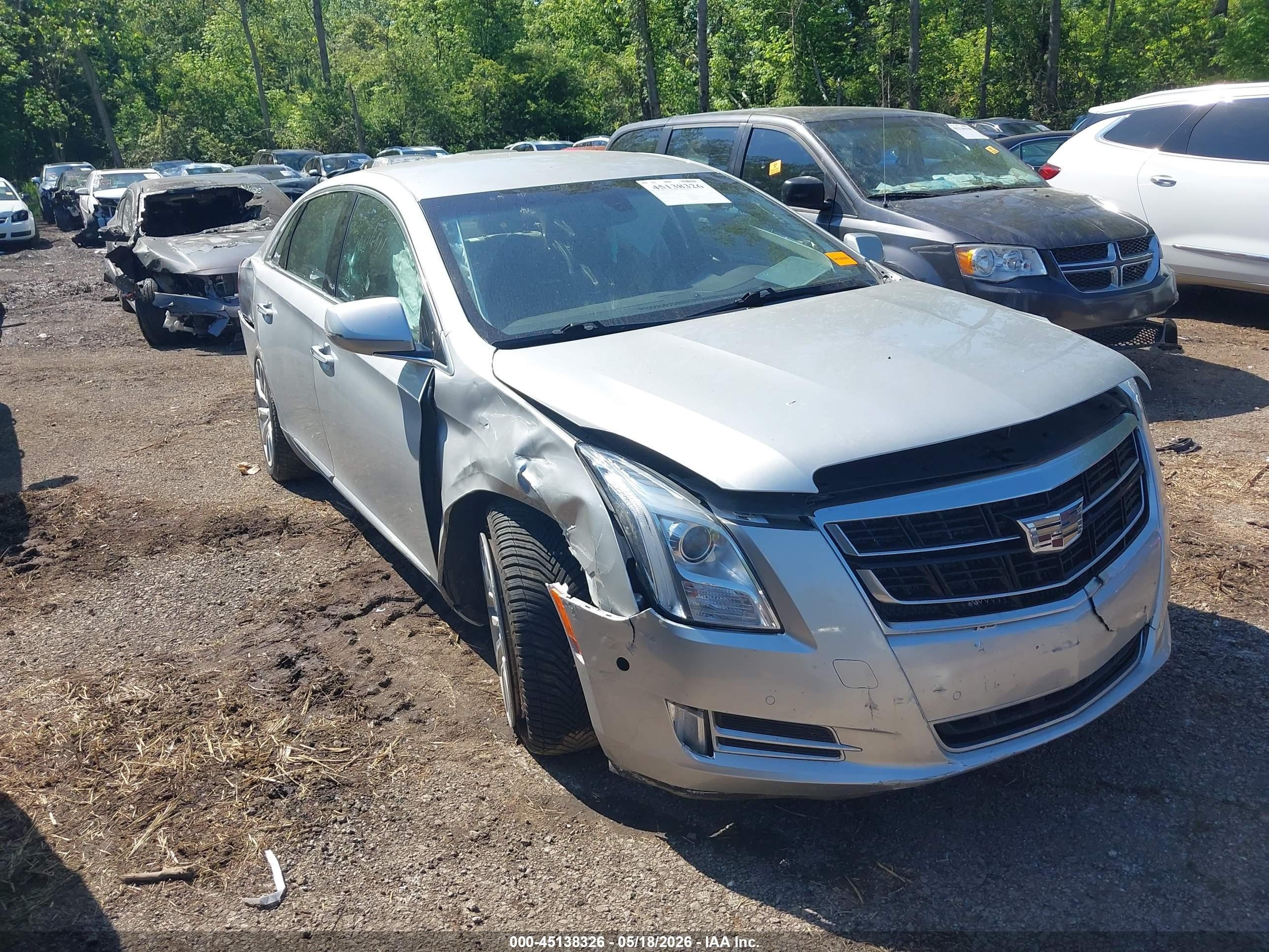 2017 Cadillac XTS Luxury, VIN 2G61M5S31H9132444 — Side