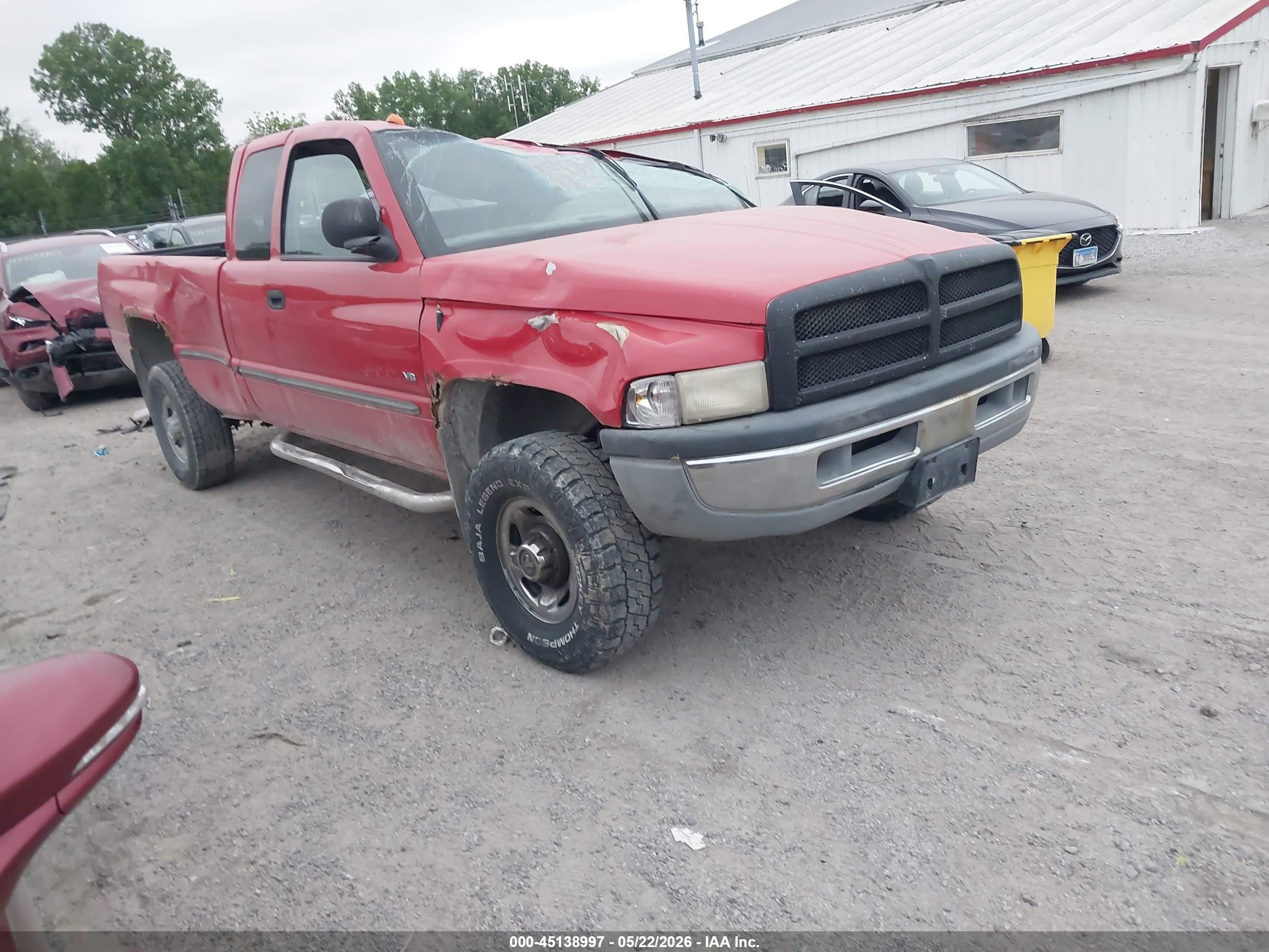 1998 Dodge 2500, VIN 1B7KF23Z4WJ236652 — Опрокидывание