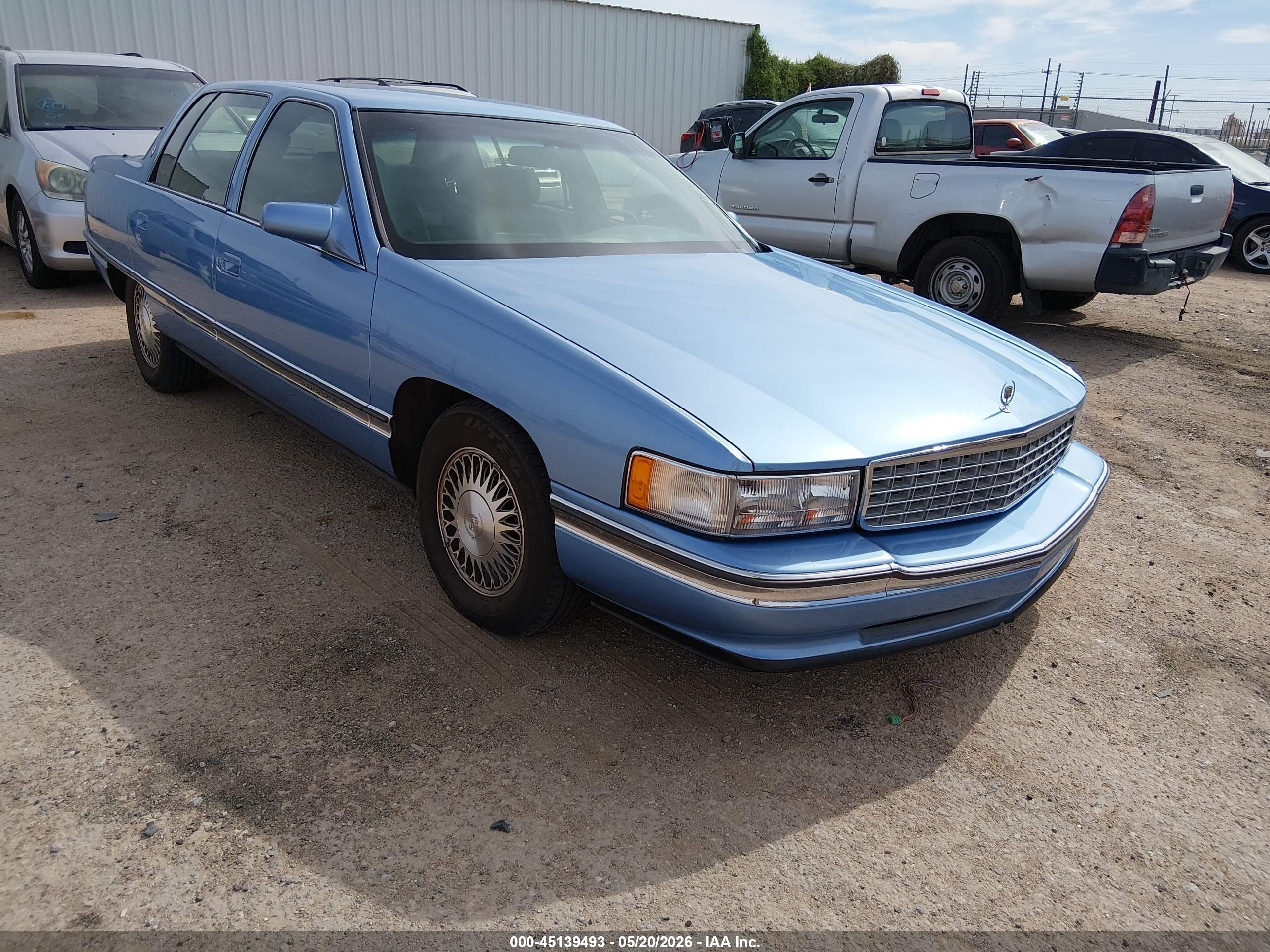 1995 Cadillac DeVille, VIN 1G6KD52B5SU233752 — Normal wear