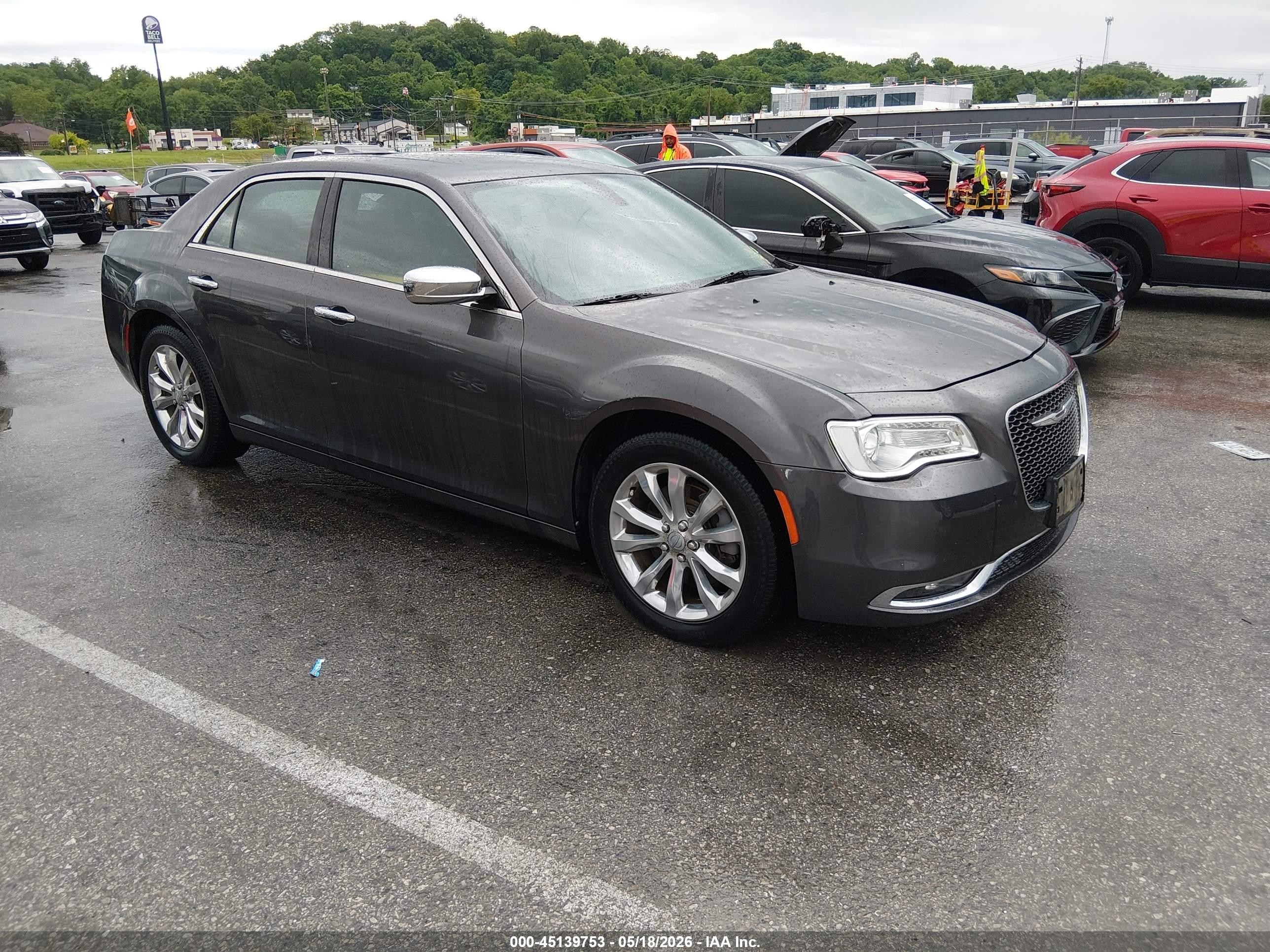 2016 Chrysler 300 C, VIN 2C3CCAKG3GH213250 — Hail