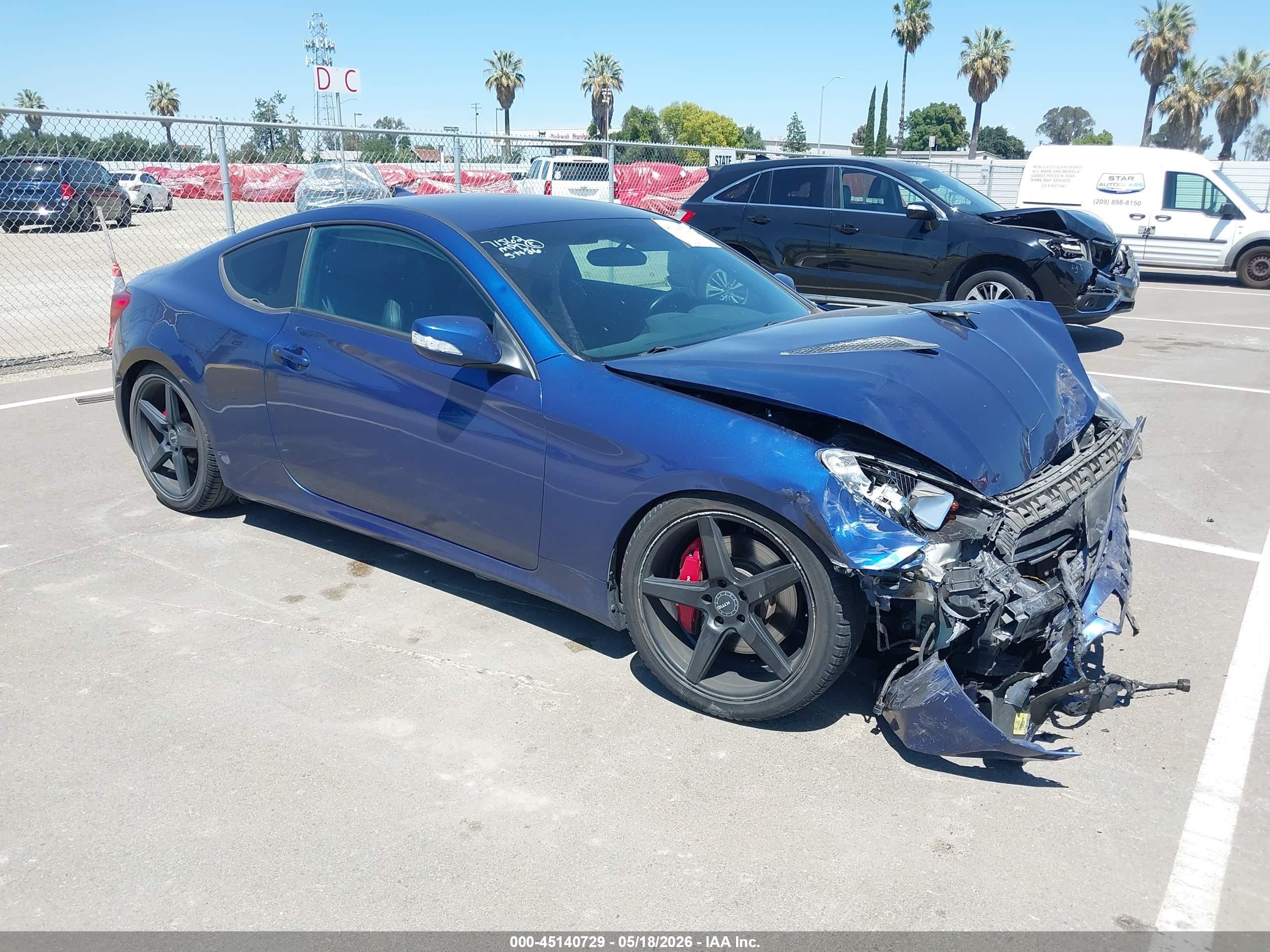 2016 Hyundai Genesis Coupe Ultimate, VIN KMHHU6KJ8GU133037 — Front end