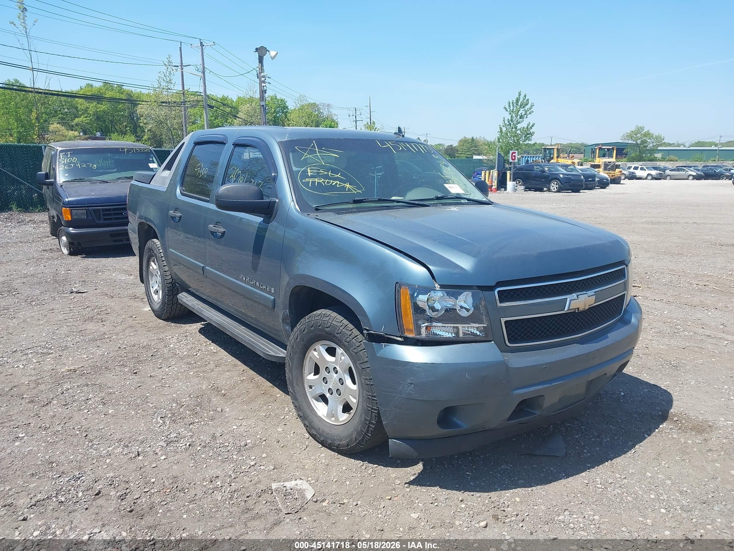 2008 Chevrolet Avalanche LTZ, VIN 3GNFK12338G170658 — All over